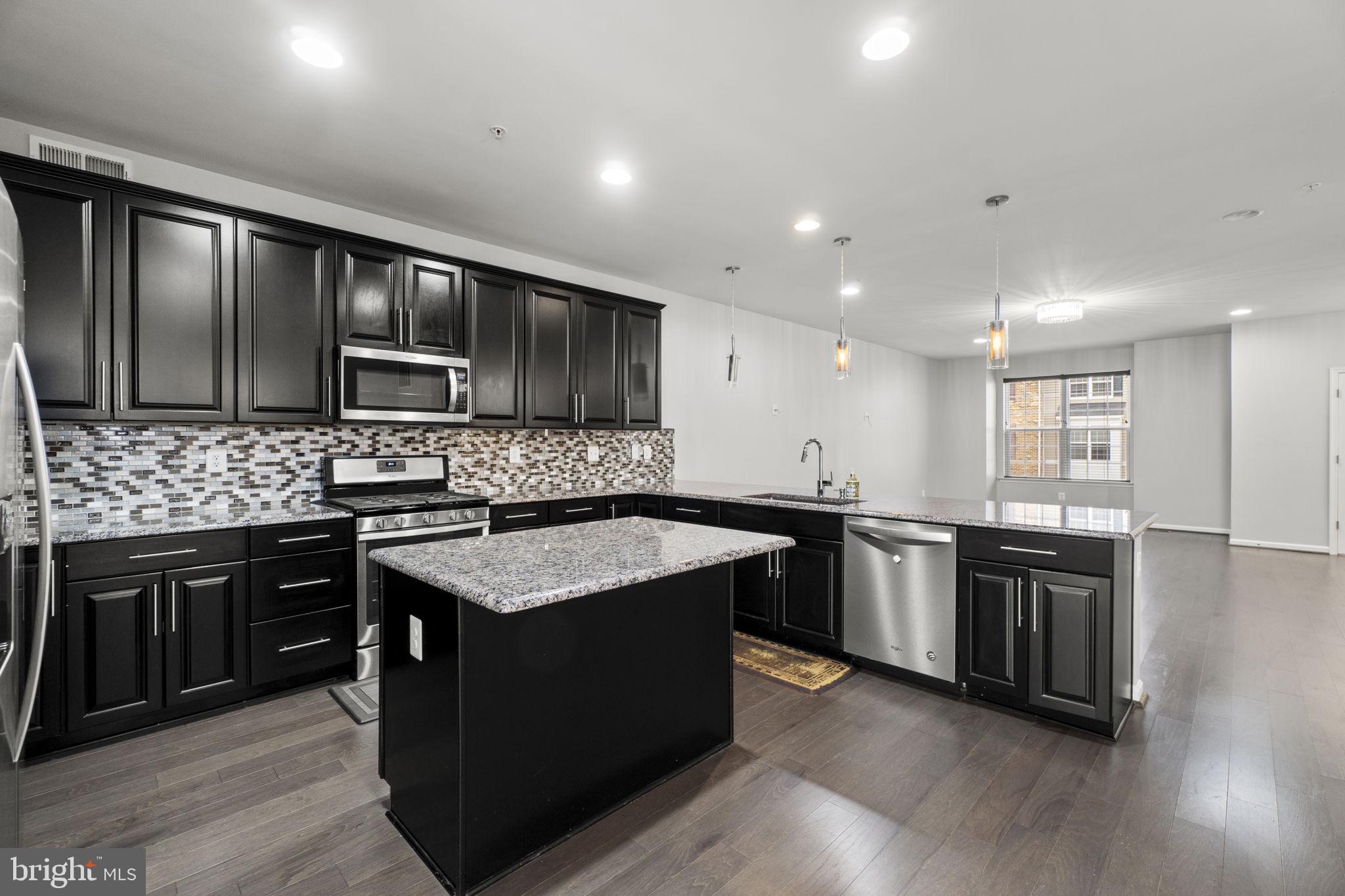 MORRIS PLACE - Residential