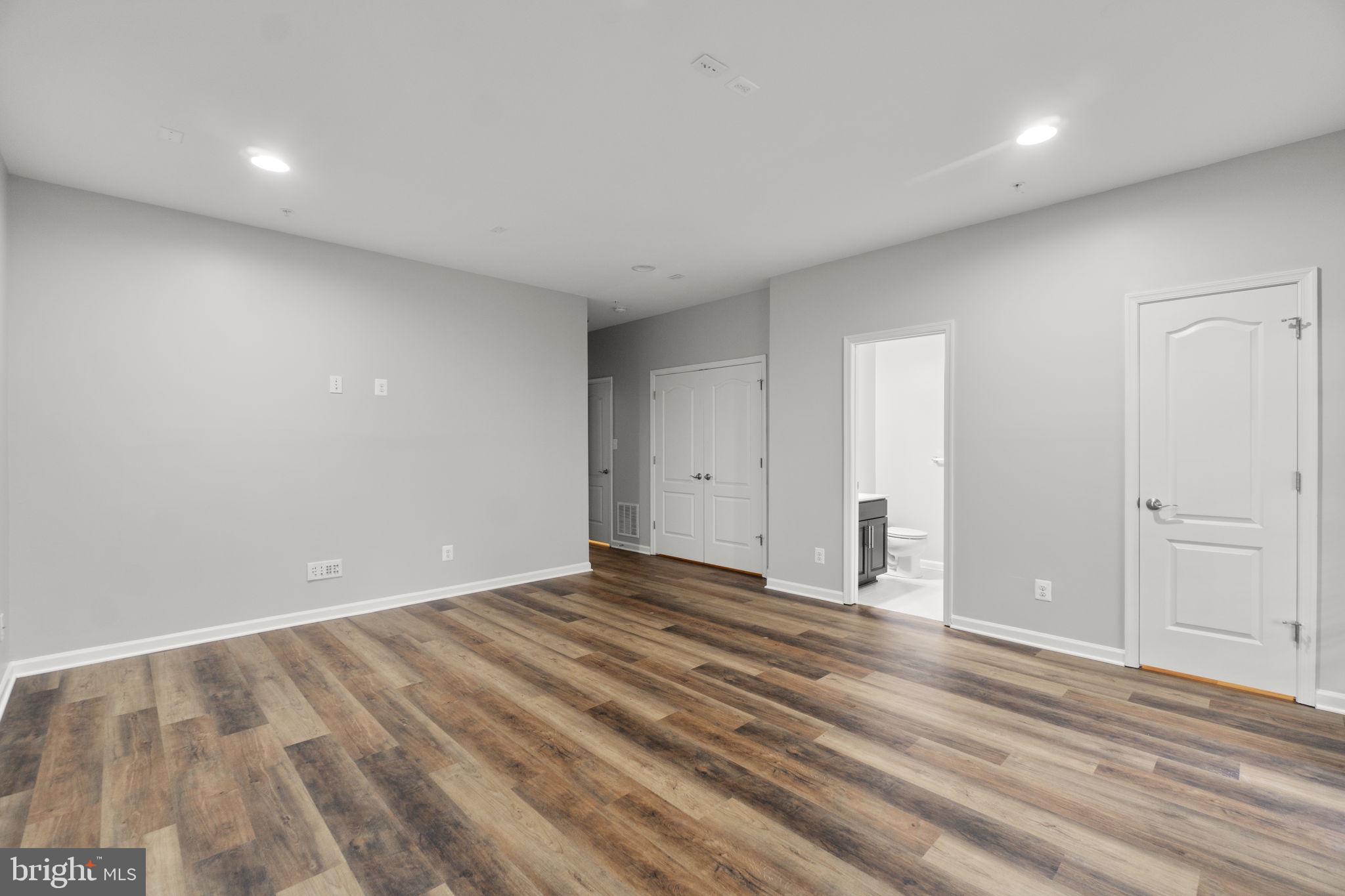 MORRIS PLACE - Residential