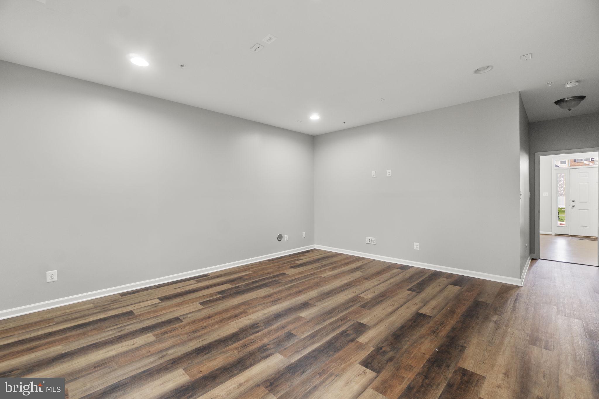 MORRIS PLACE - Residential