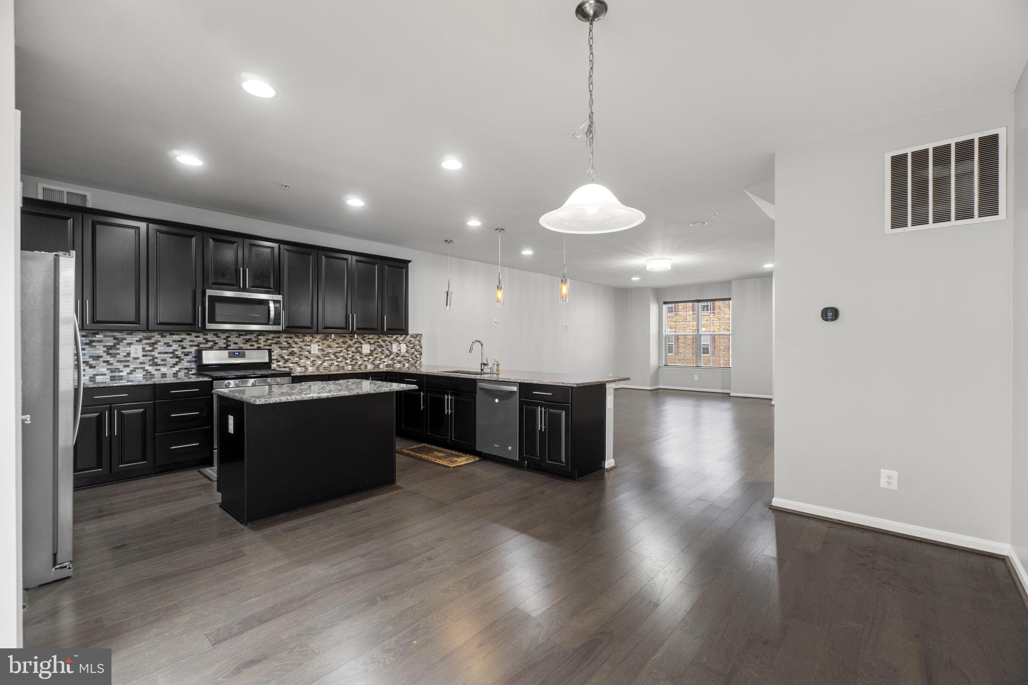 MORRIS PLACE - Residential