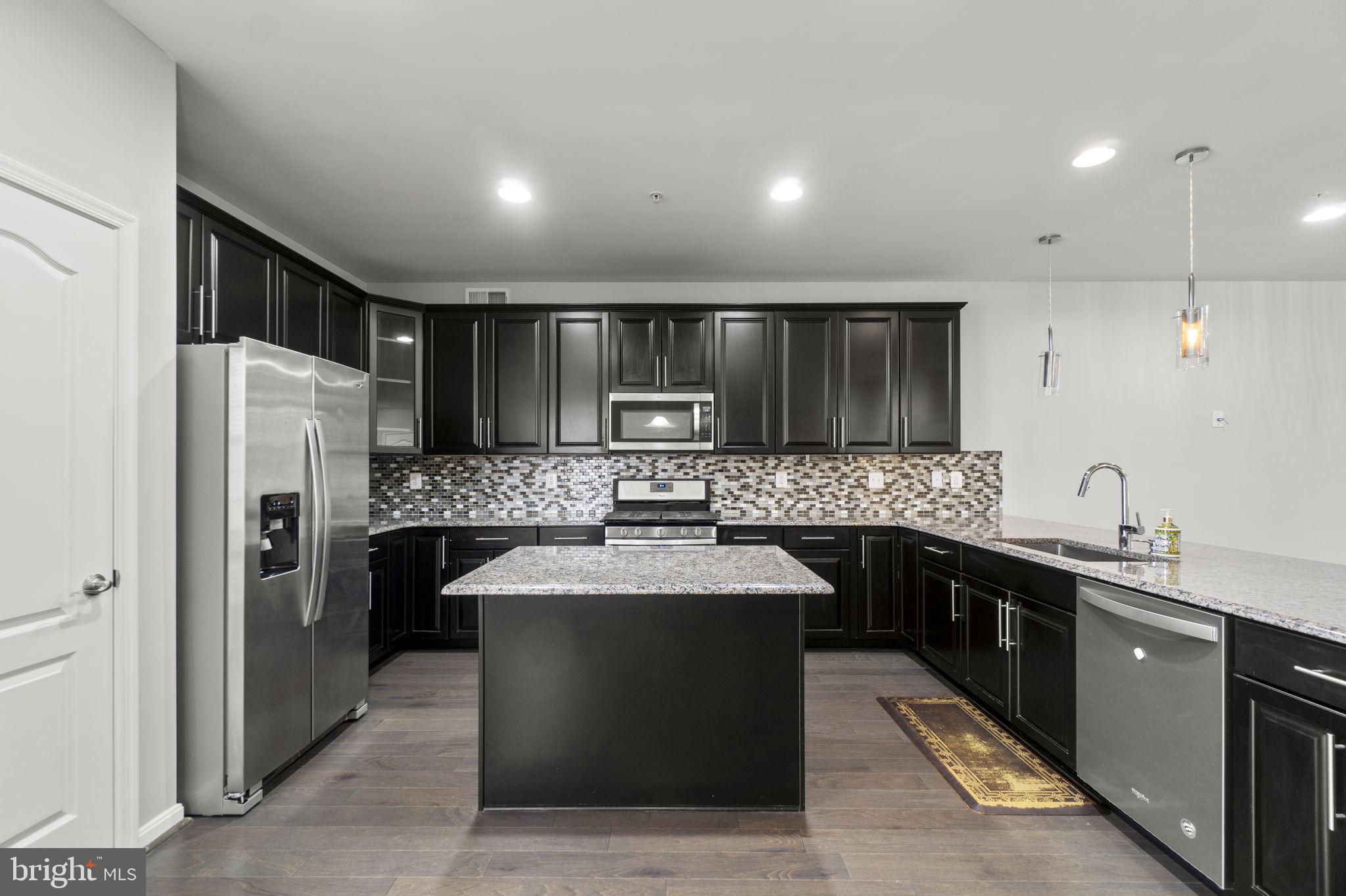 MORRIS PLACE - Residential