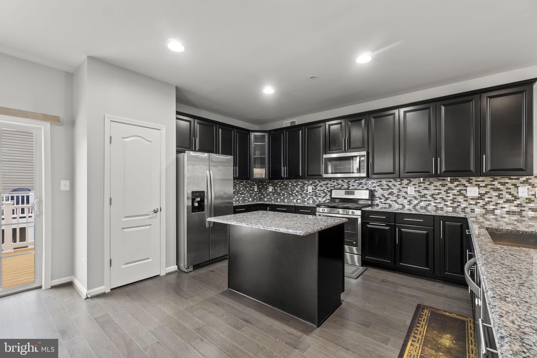 MORRIS PLACE - Residential