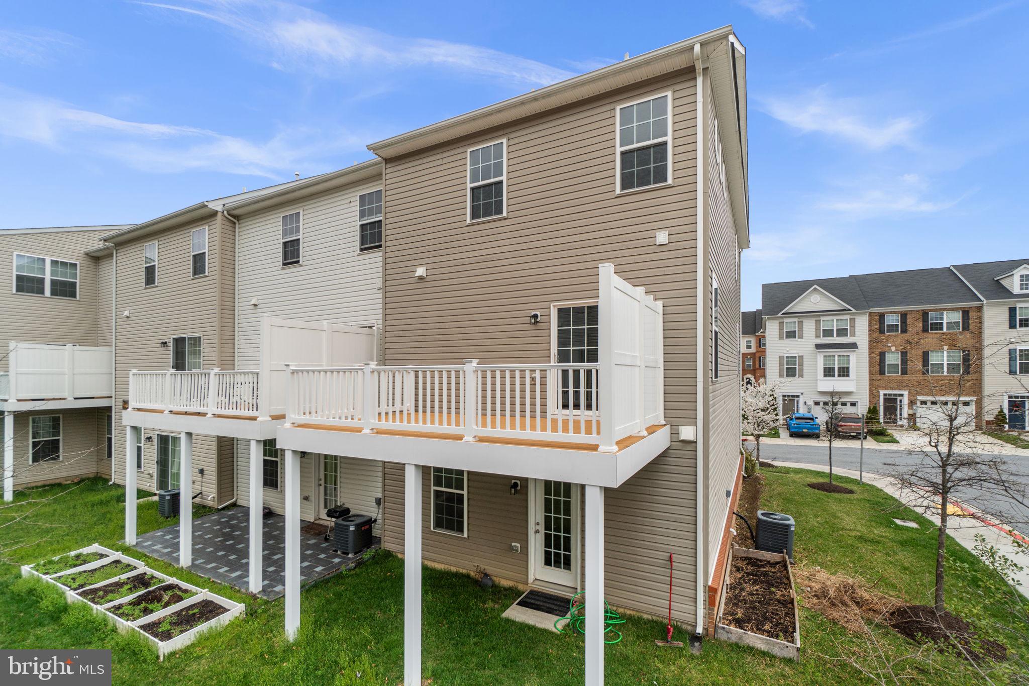 MORRIS PLACE - Residential