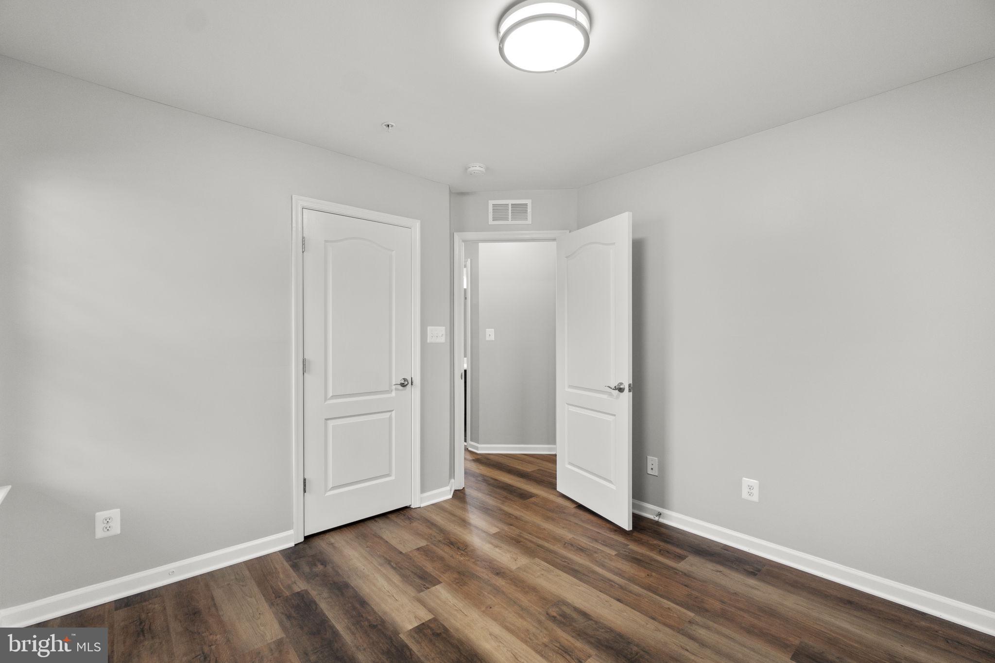 MORRIS PLACE - Residential