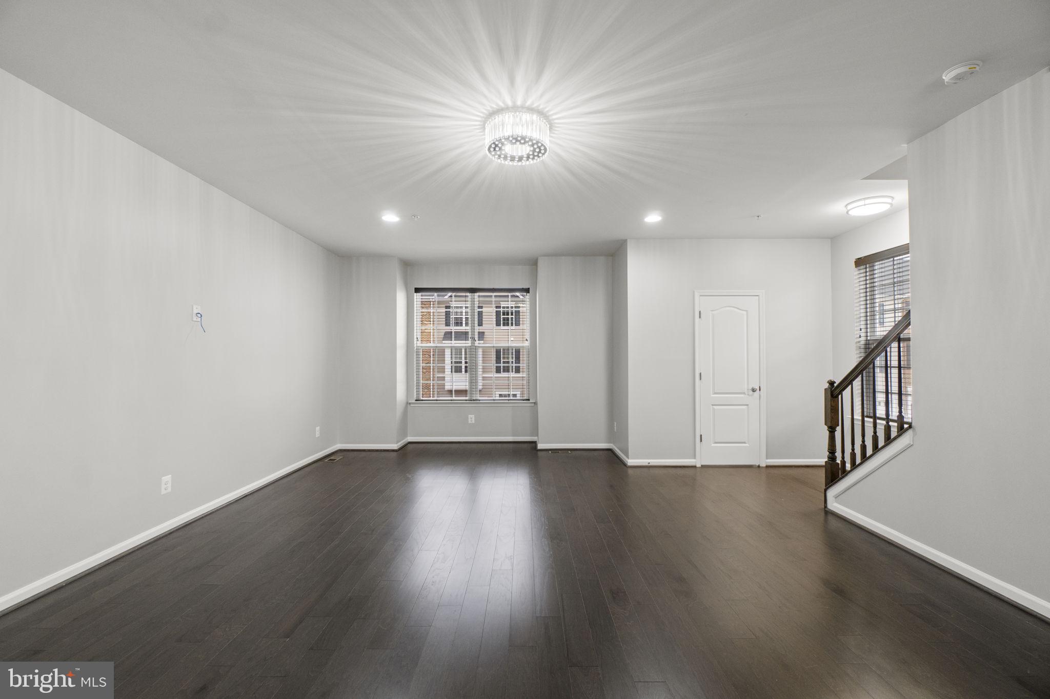 MORRIS PLACE - Residential