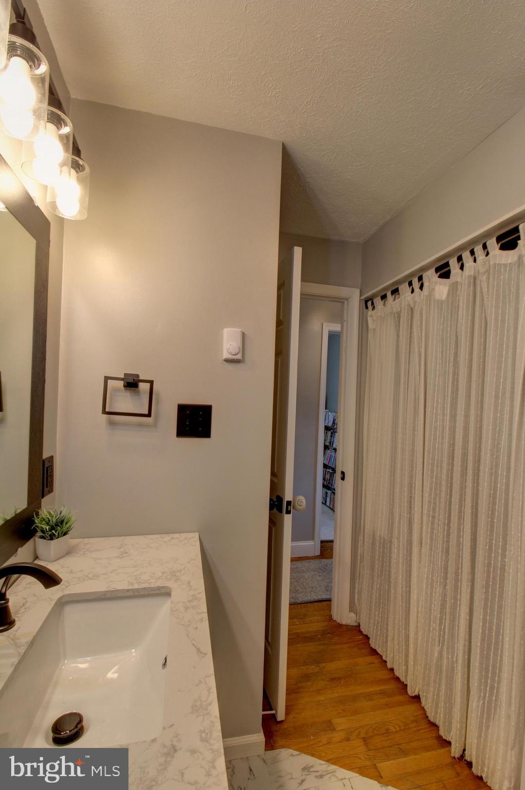 NEW MARKET - Residential