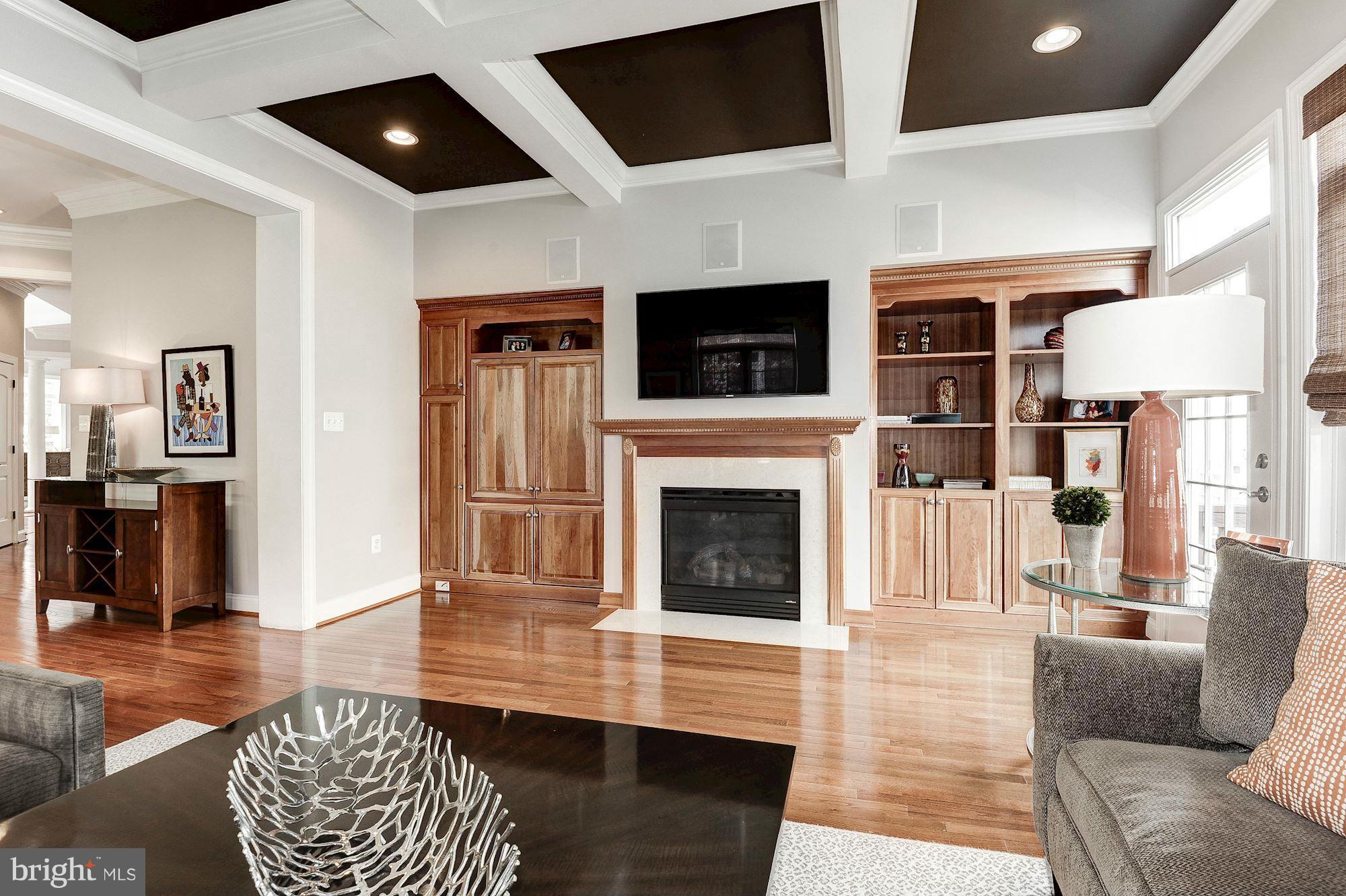 HEARTHSTONE VILLAGE OAK - Residential