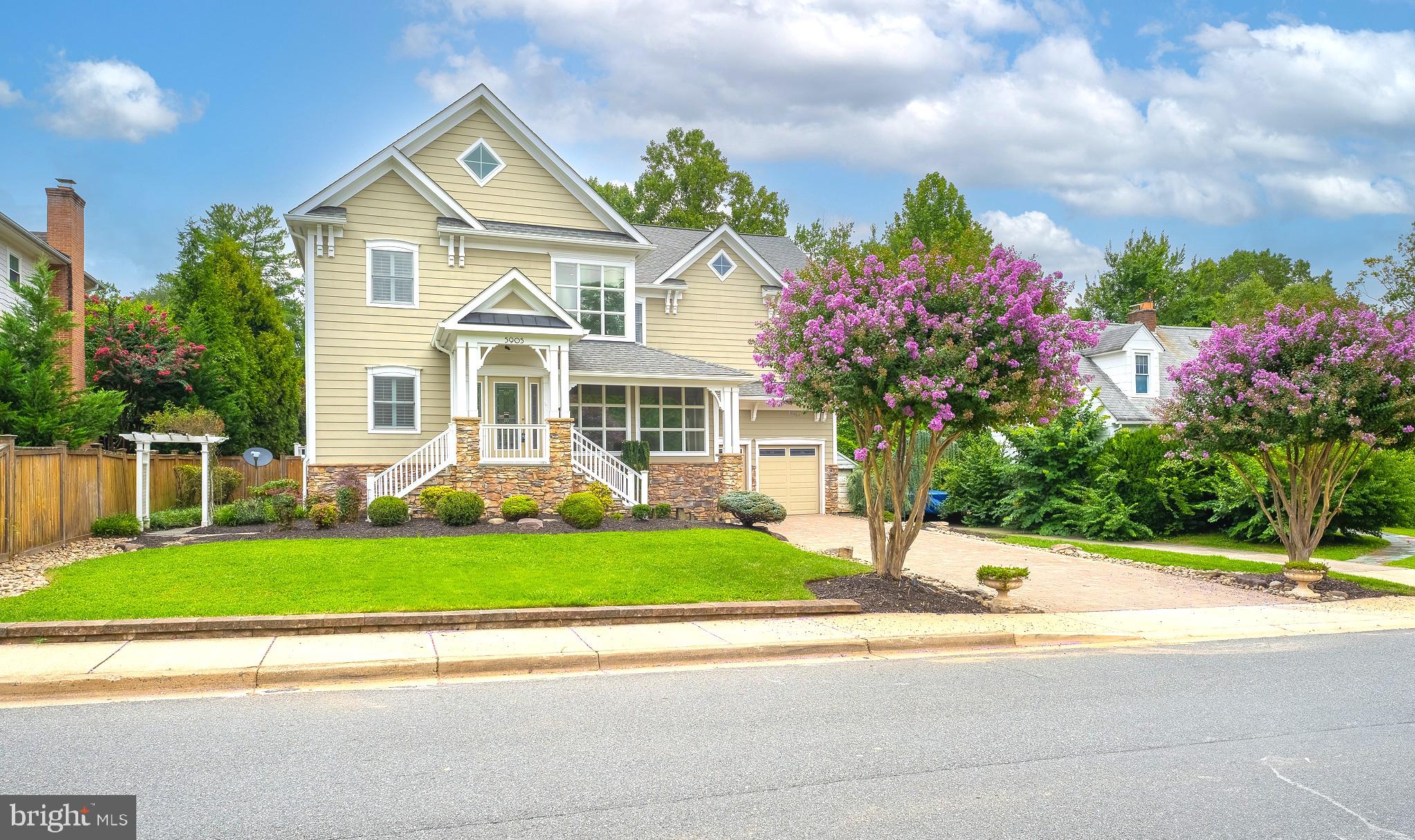 LONE OAK - Residential Lease