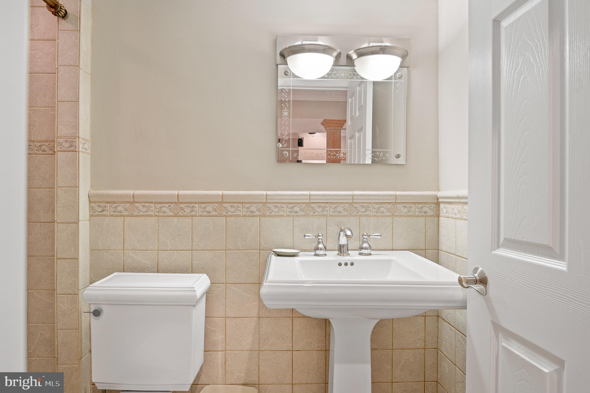 LONE OAK - Residential Lease