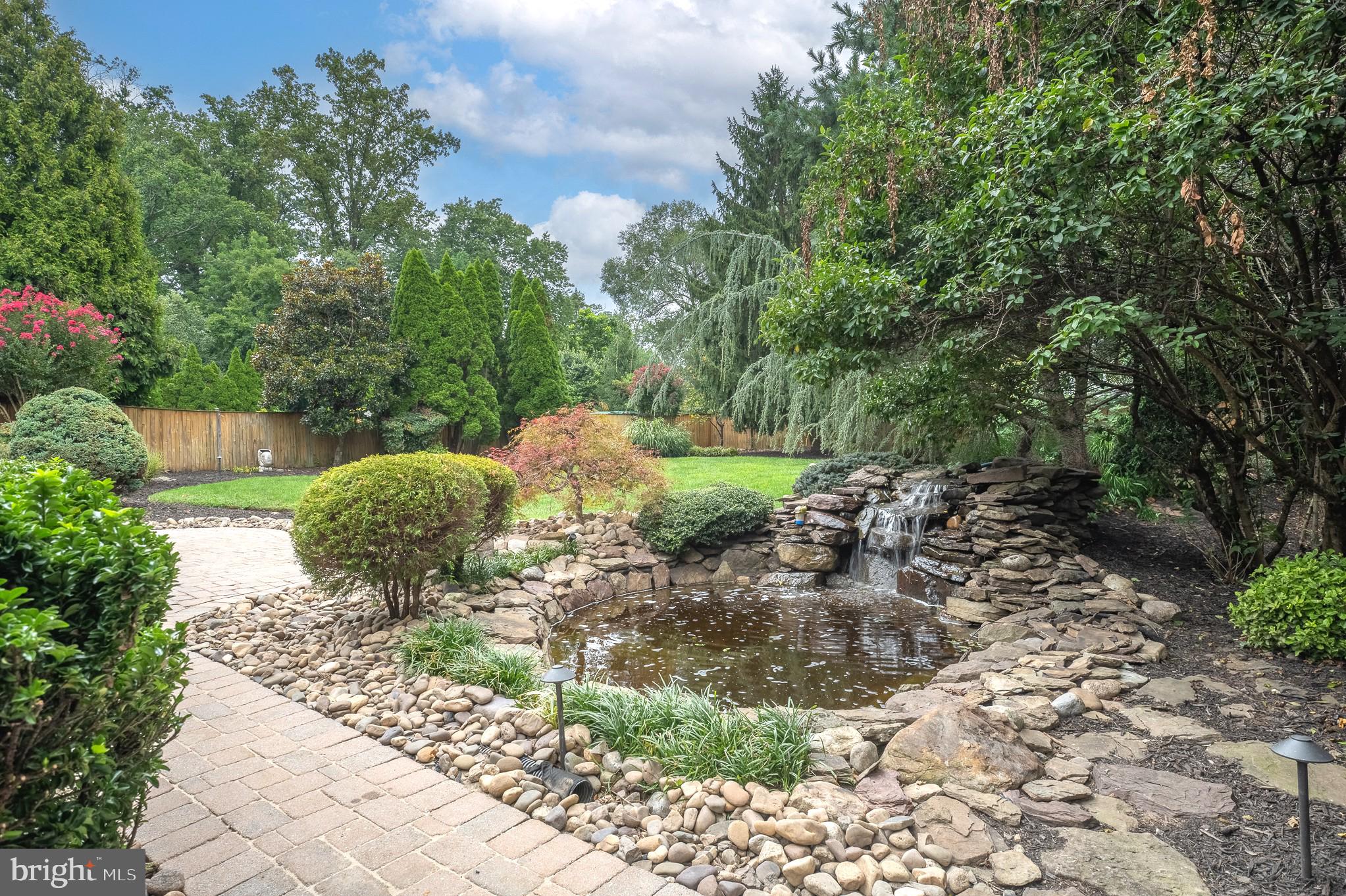 LONE OAK - Residential Lease