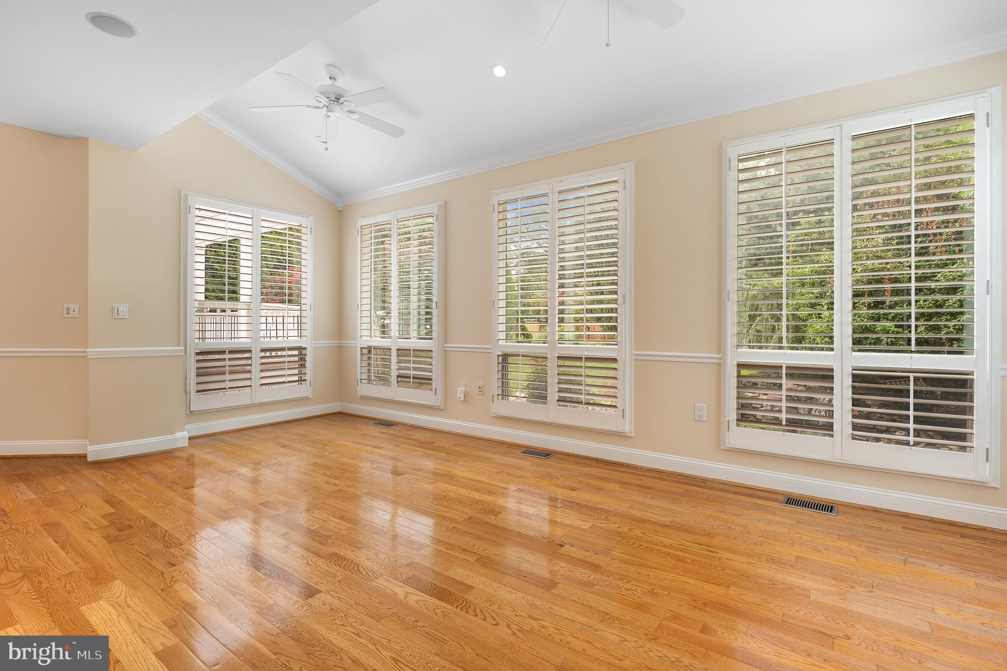 LONE OAK - Residential Lease