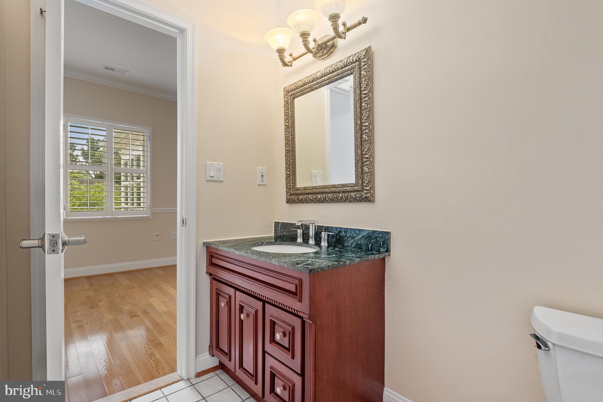 LONE OAK - Residential Lease