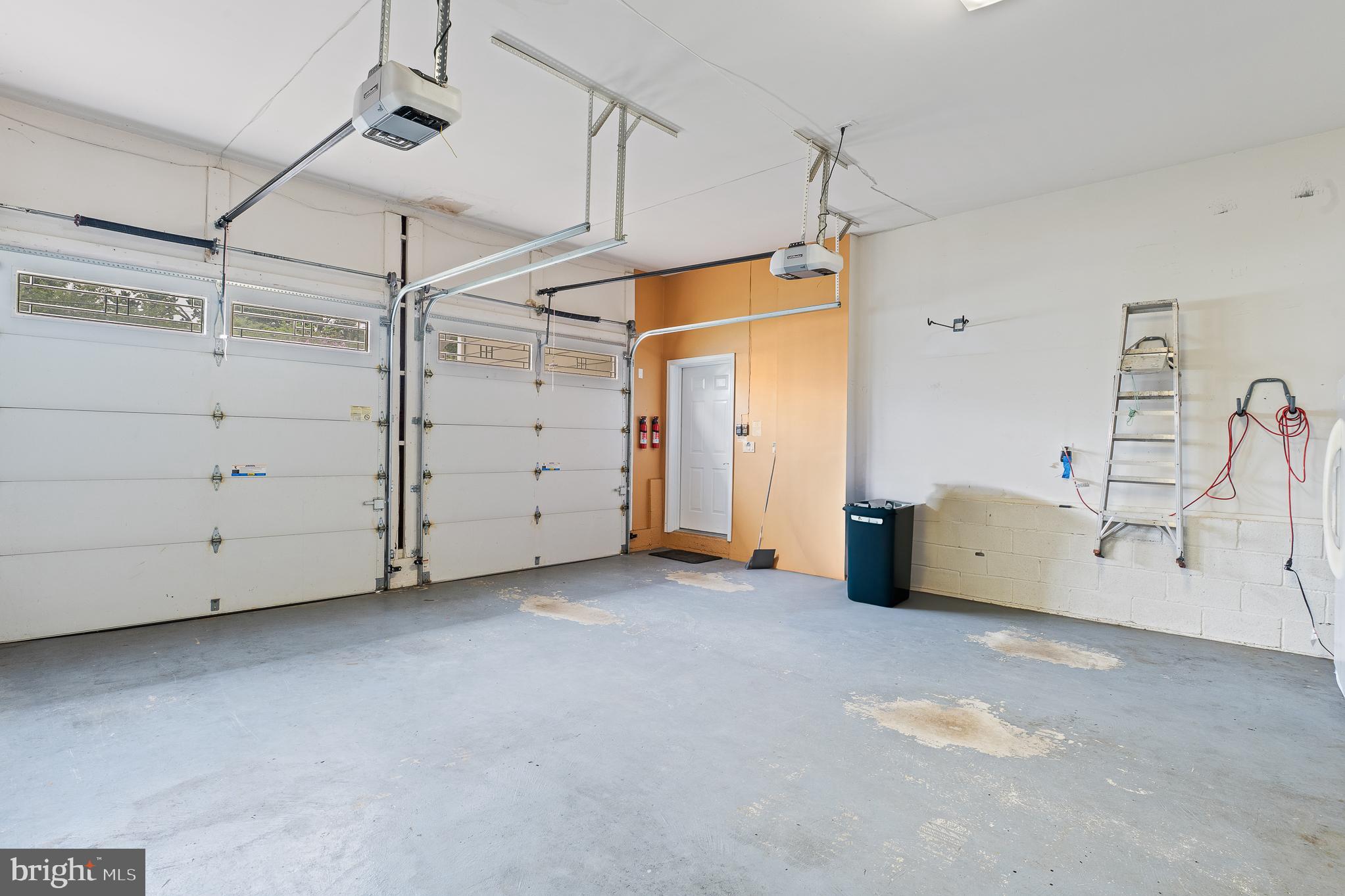 LONE OAK - Residential Lease