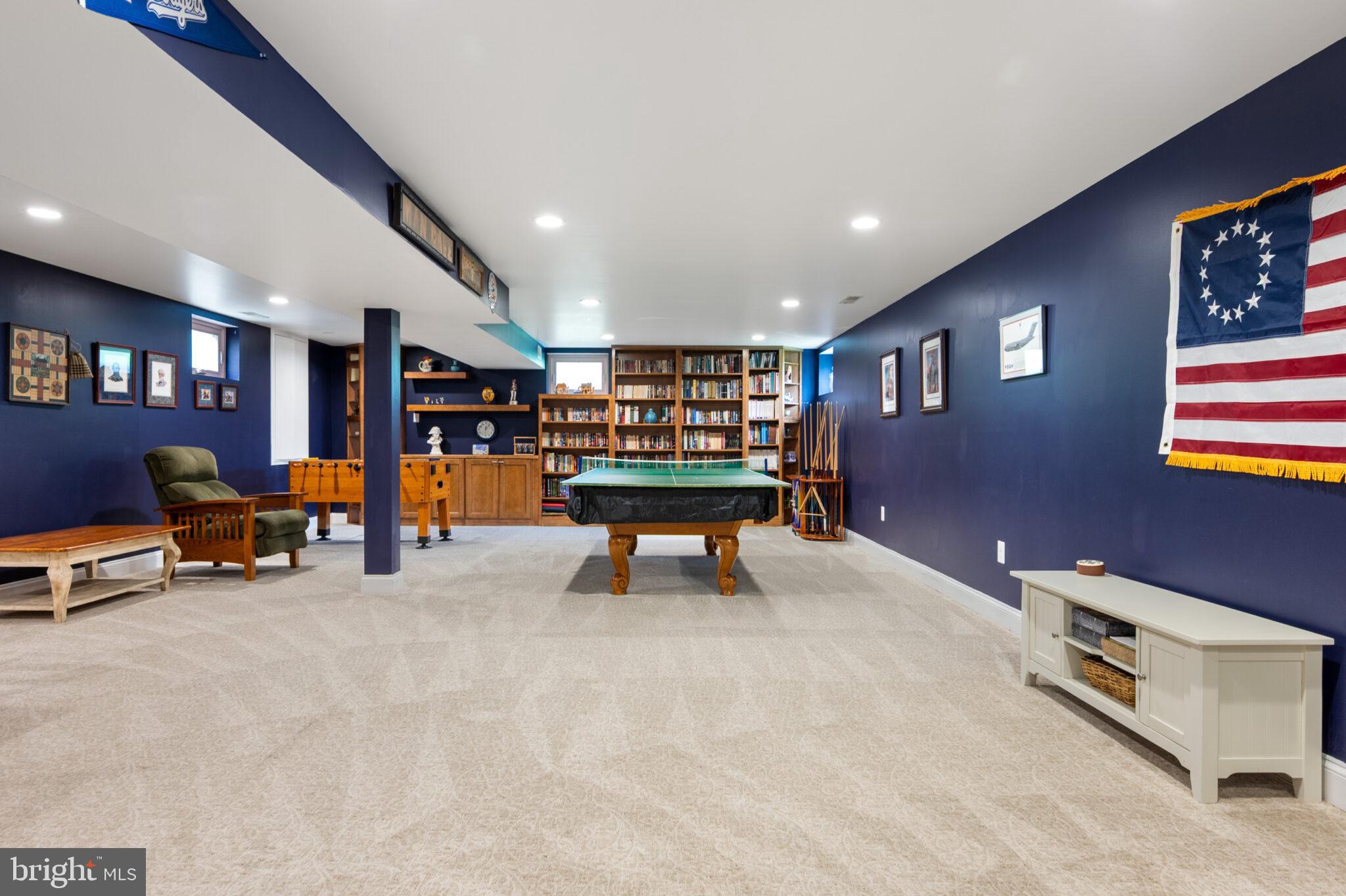 BUSH HILL WOODS - Residential