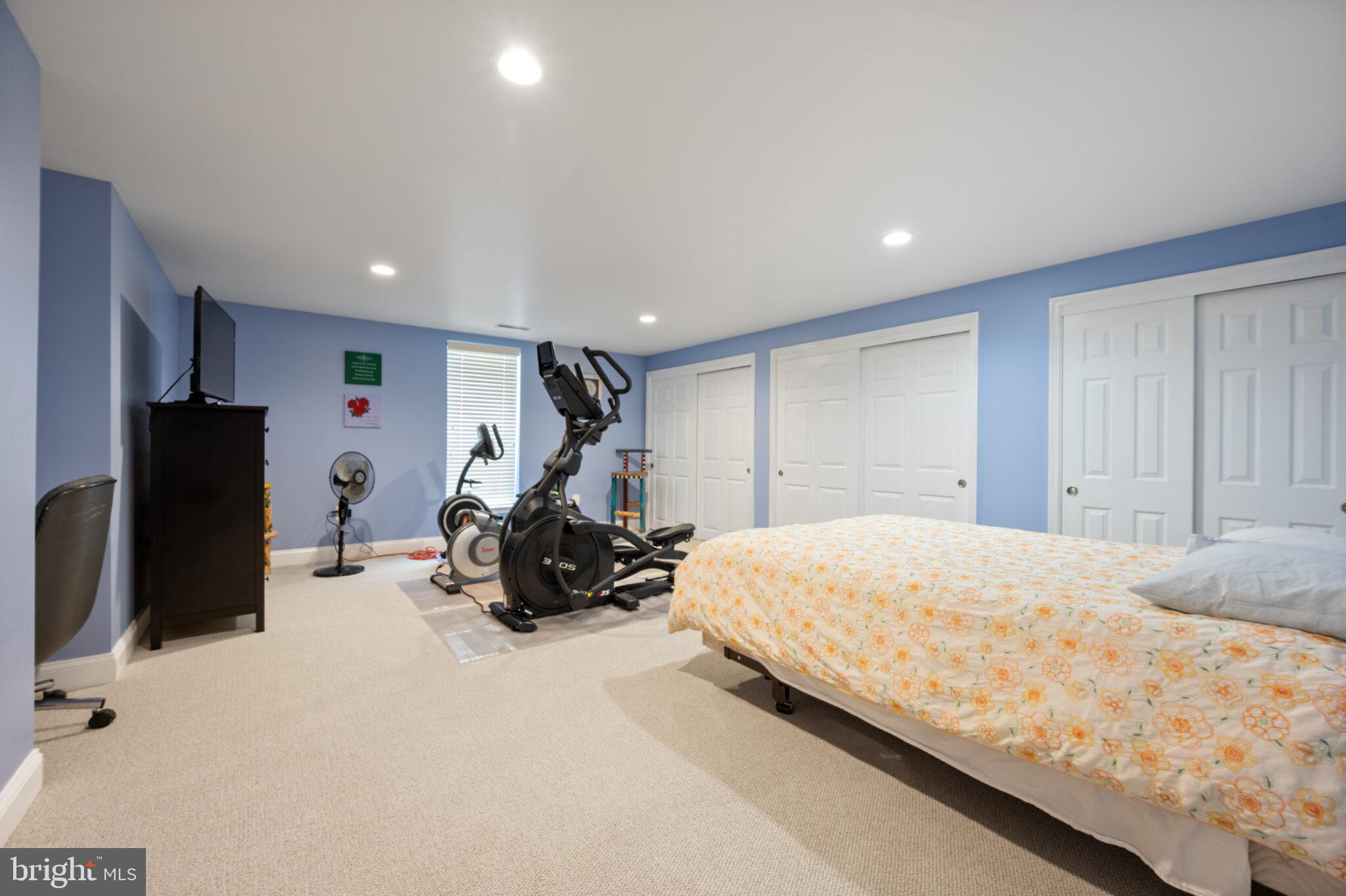 BUSH HILL WOODS - Residential