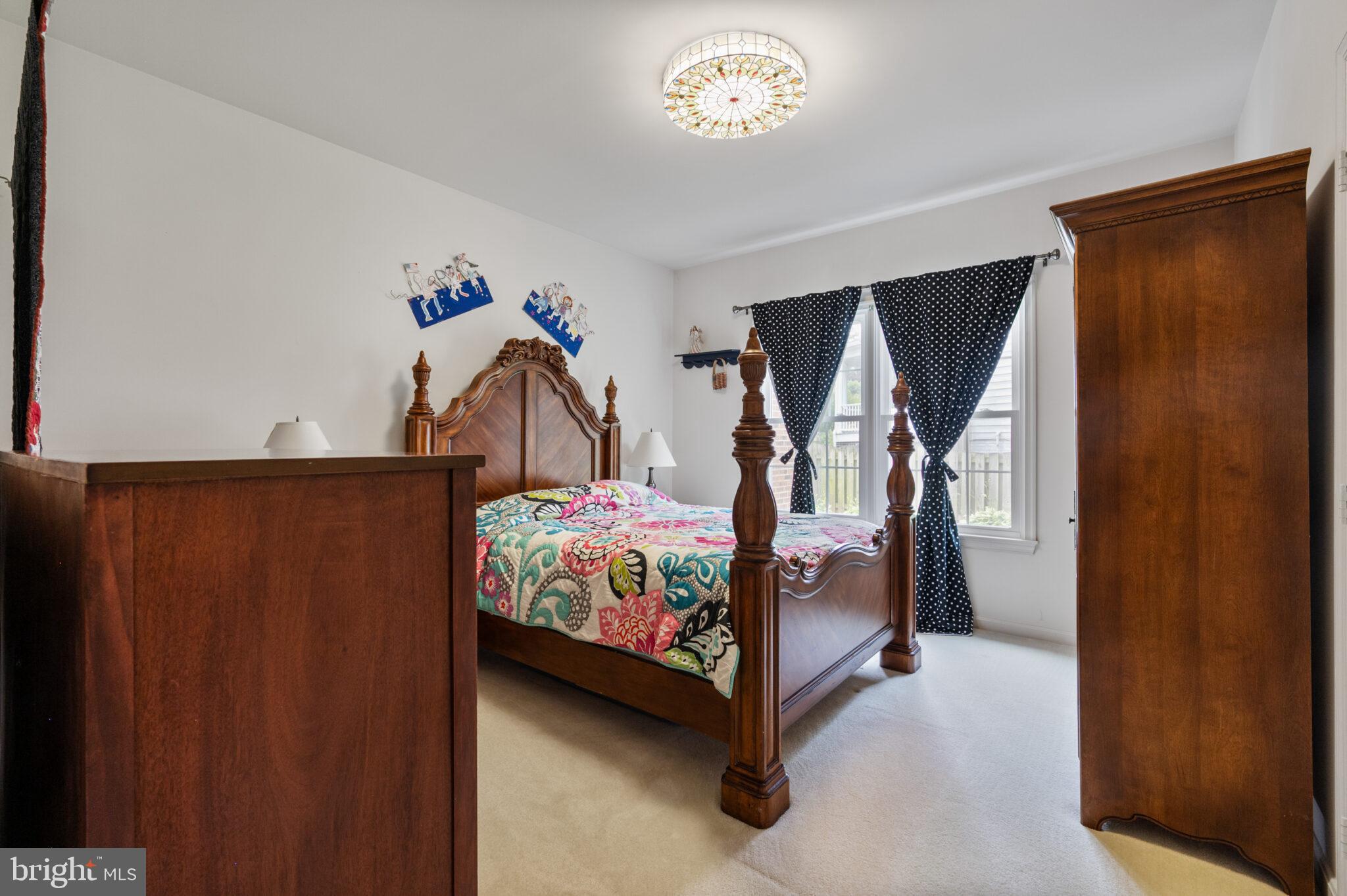 BUSH HILL WOODS - Residential