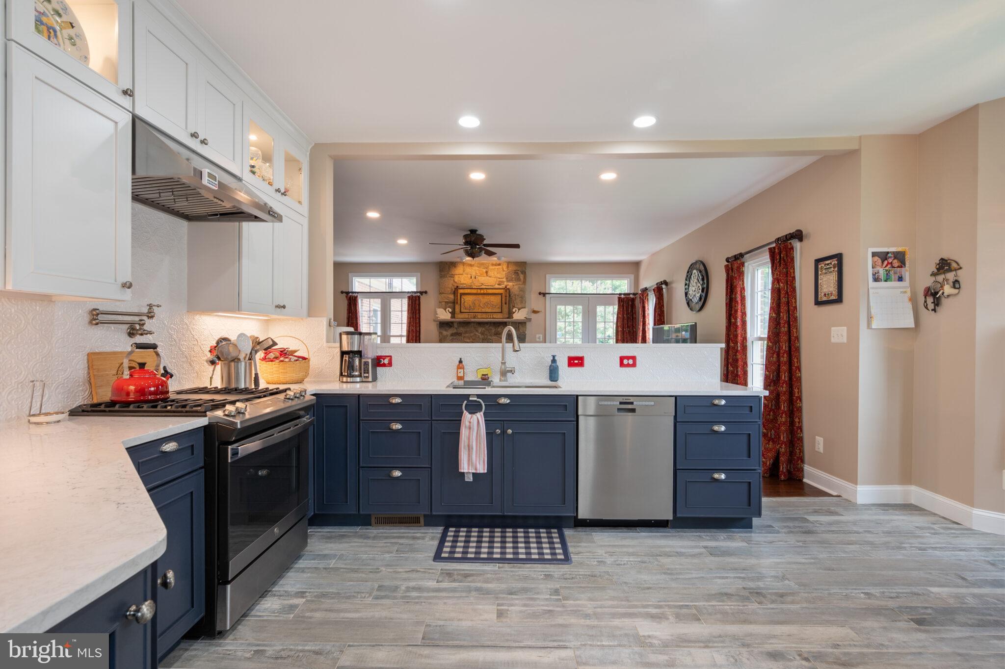 BUSH HILL WOODS - Residential