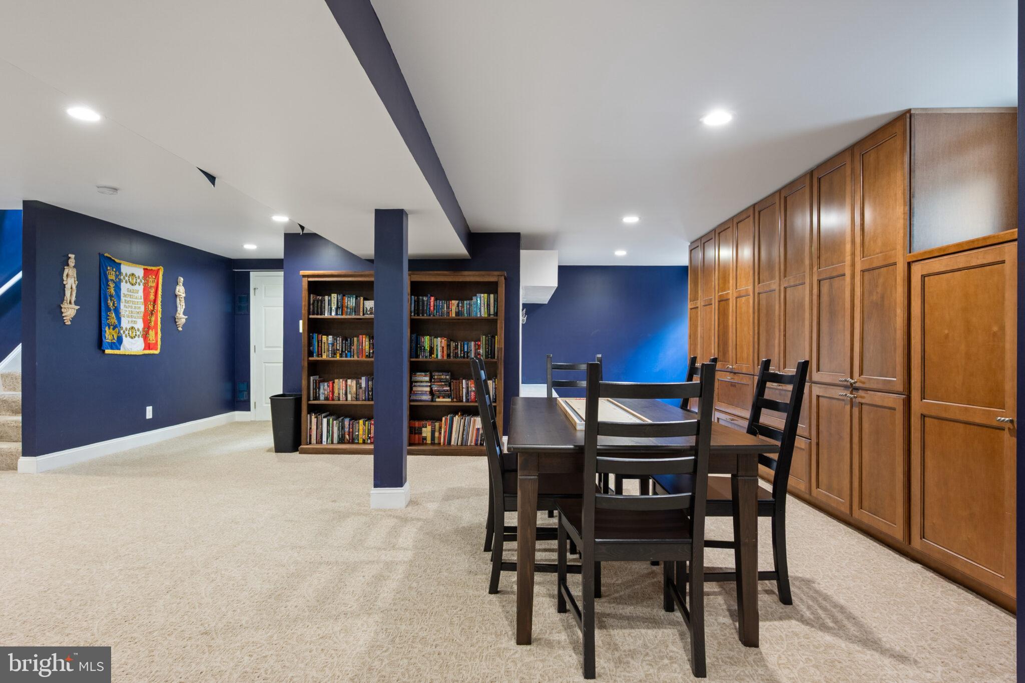 BUSH HILL WOODS - Residential