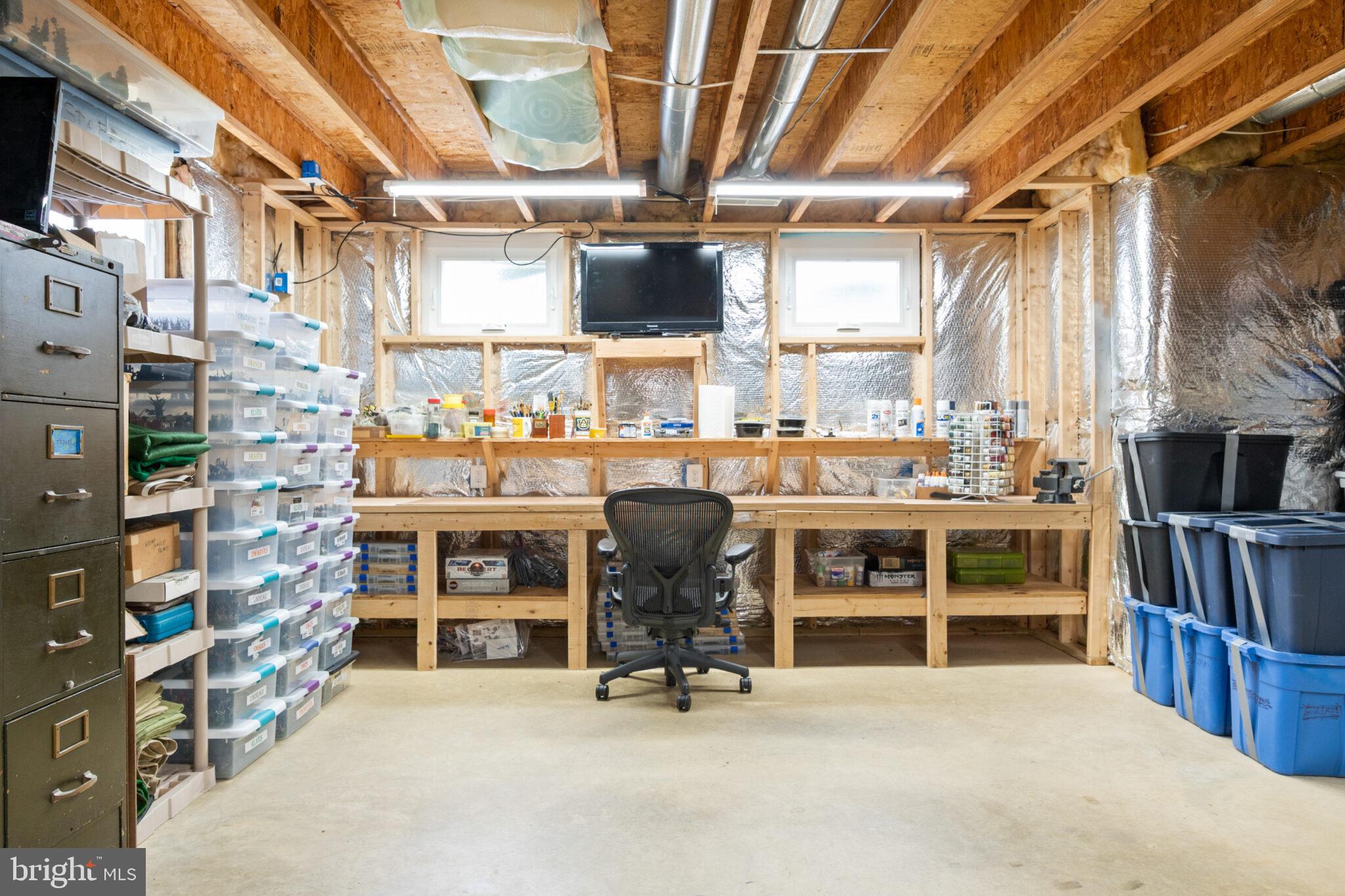 BUSH HILL WOODS - Residential