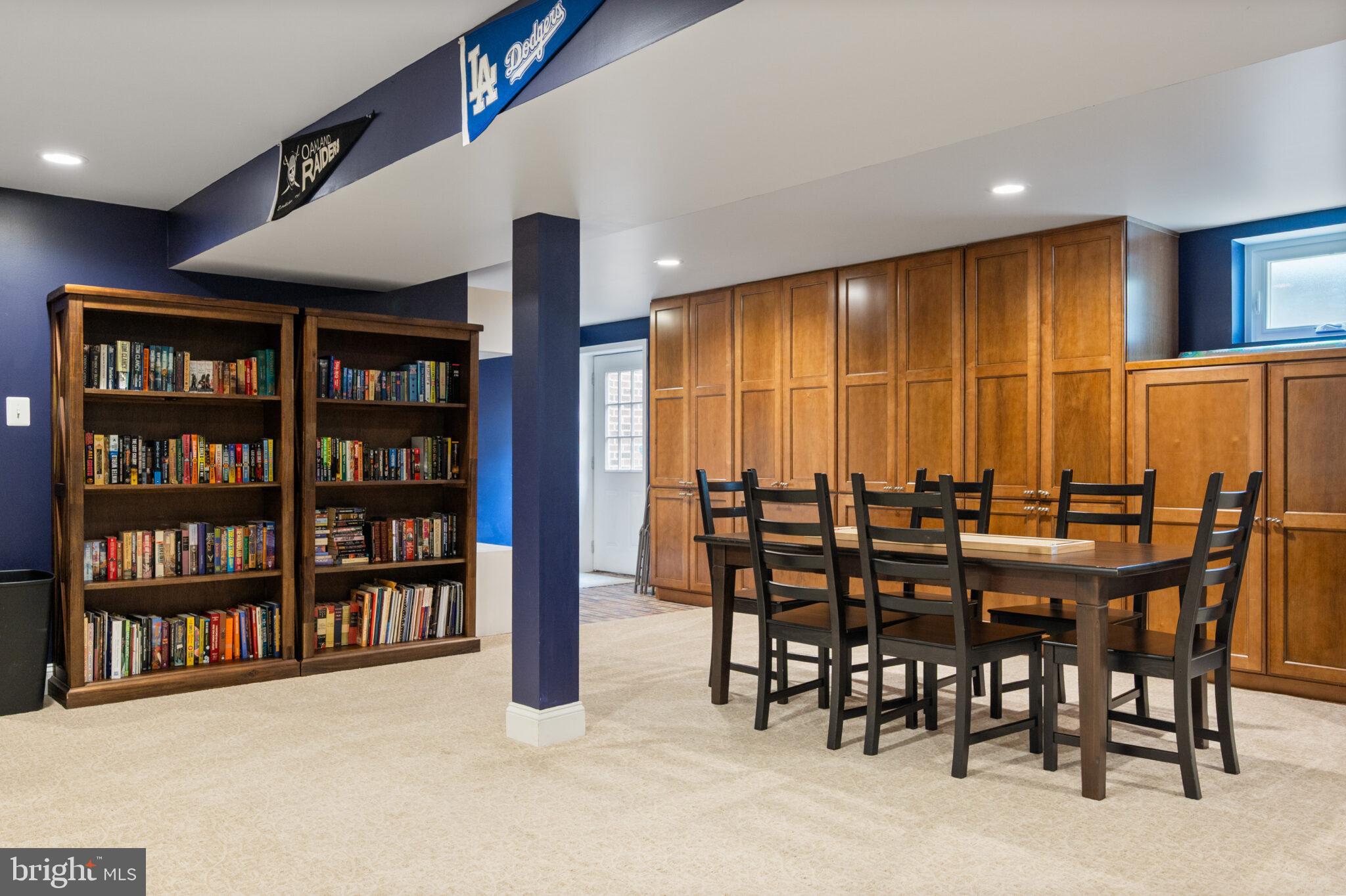 BUSH HILL WOODS - Residential