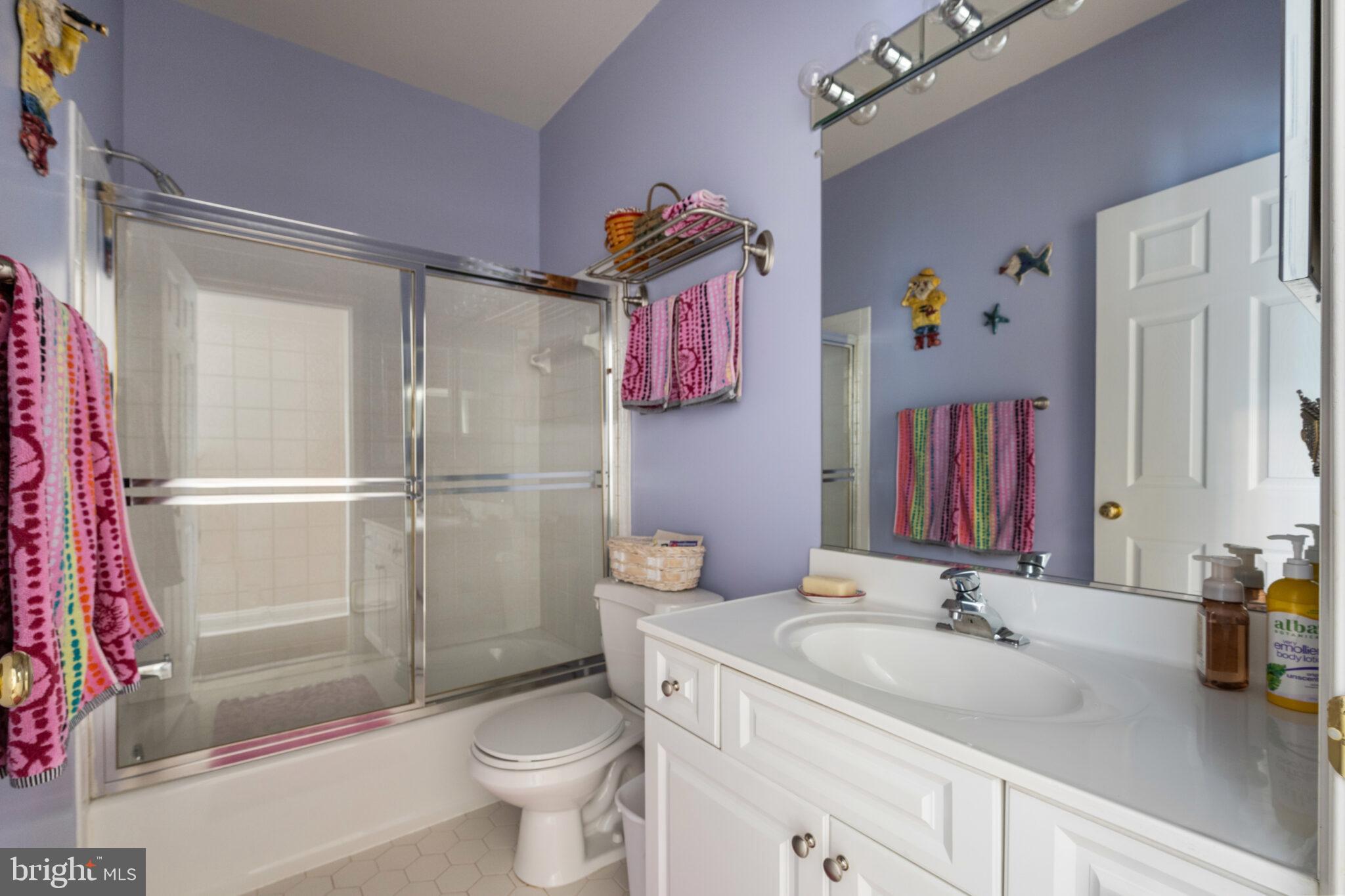 BUSH HILL WOODS - Residential