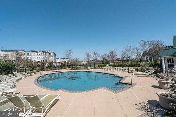 STONE RIDGE NORTH - Residential Lease