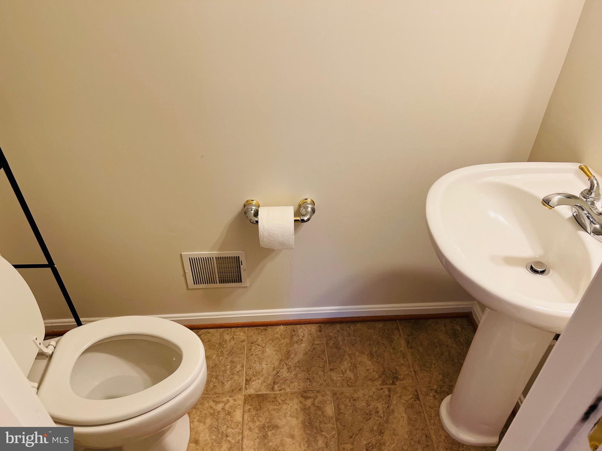 STONE RIDGE NORTH - Residential Lease