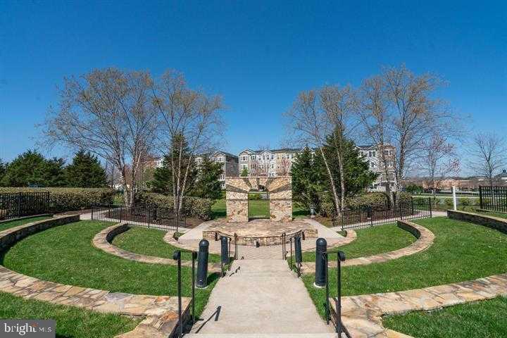 STONE RIDGE NORTH - Residential Lease