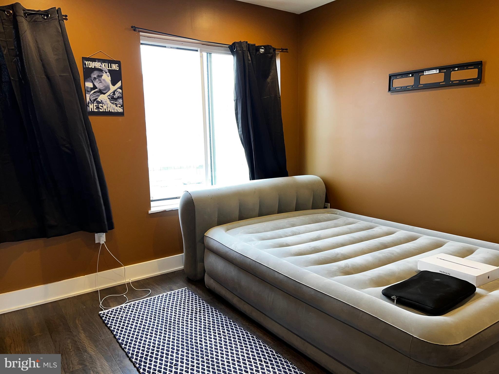 OLDE KENSINGTON - Residential