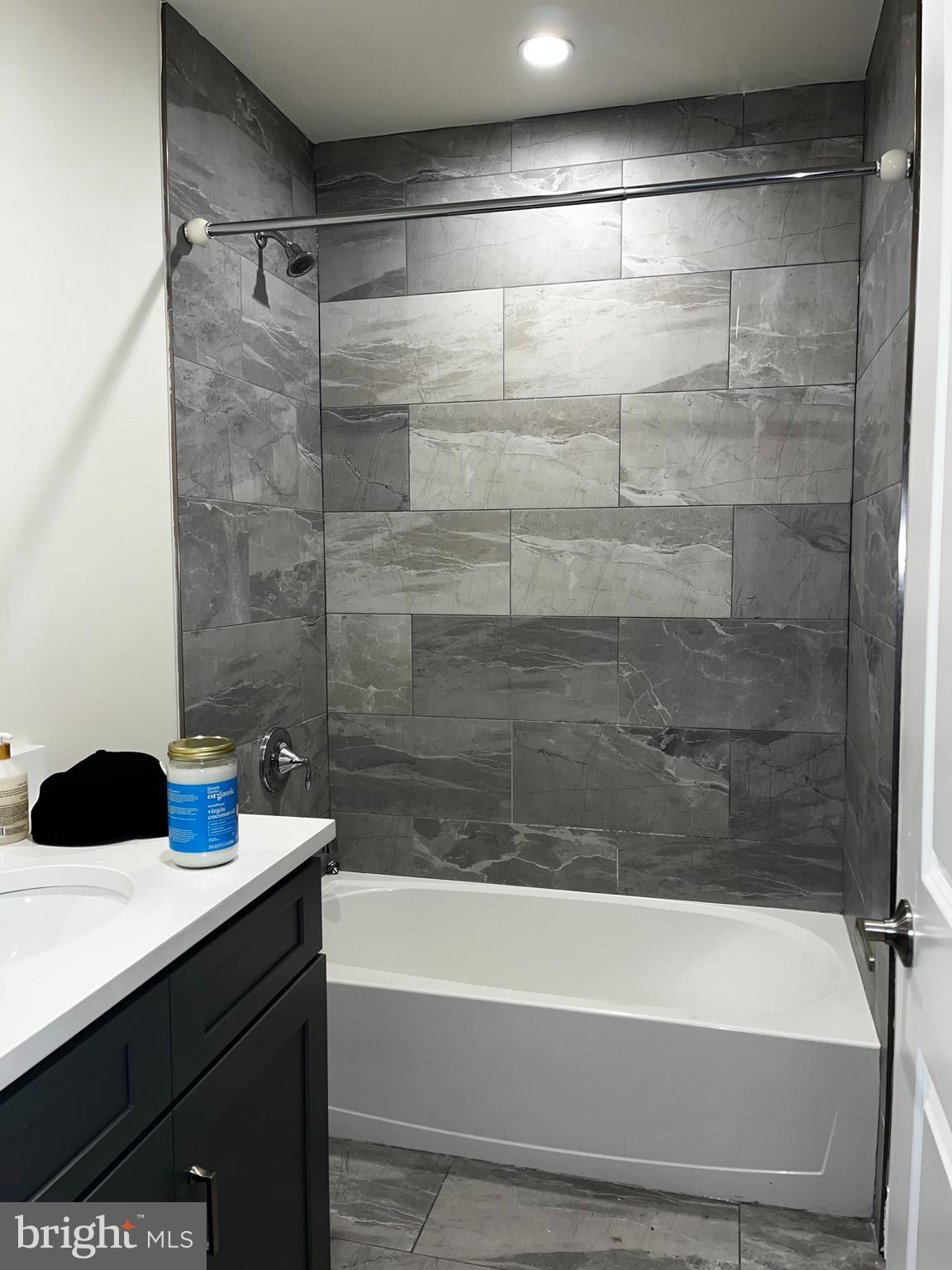 OLDE KENSINGTON - Residential