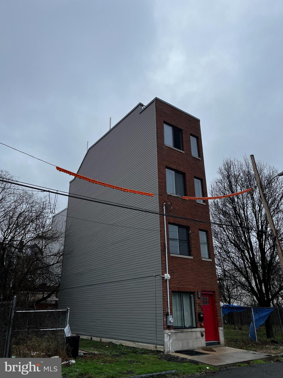 OLDE KENSINGTON - Residential