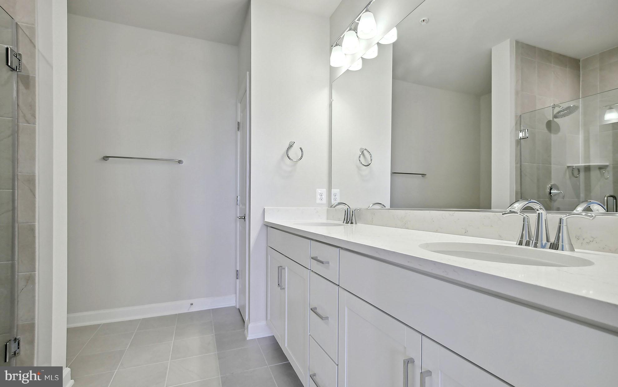 THE FLATS AT HEATHCOTE VILLAGE - Residential
