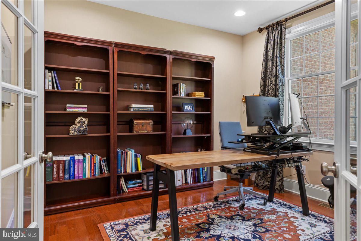 UPPER MOUNTAIN ESTS - Residential