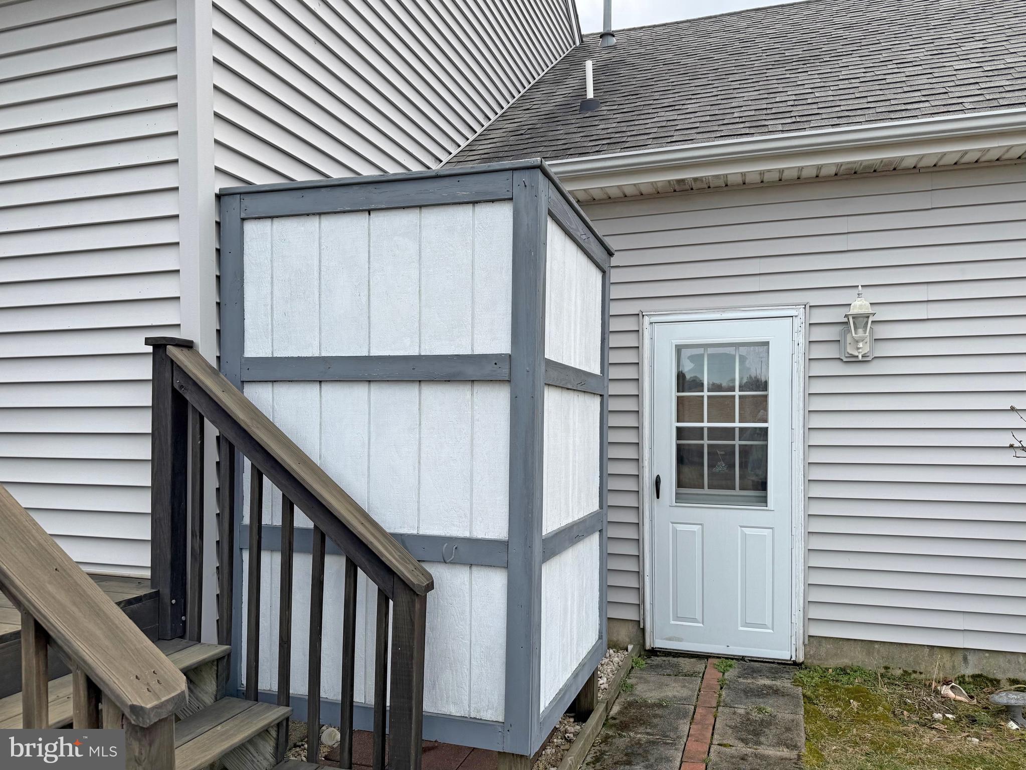 MILL POND ACRES (1) - Residential