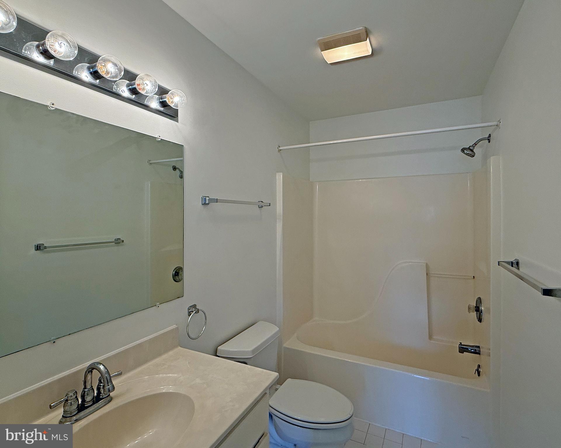 MILL POND ACRES (1) - Residential