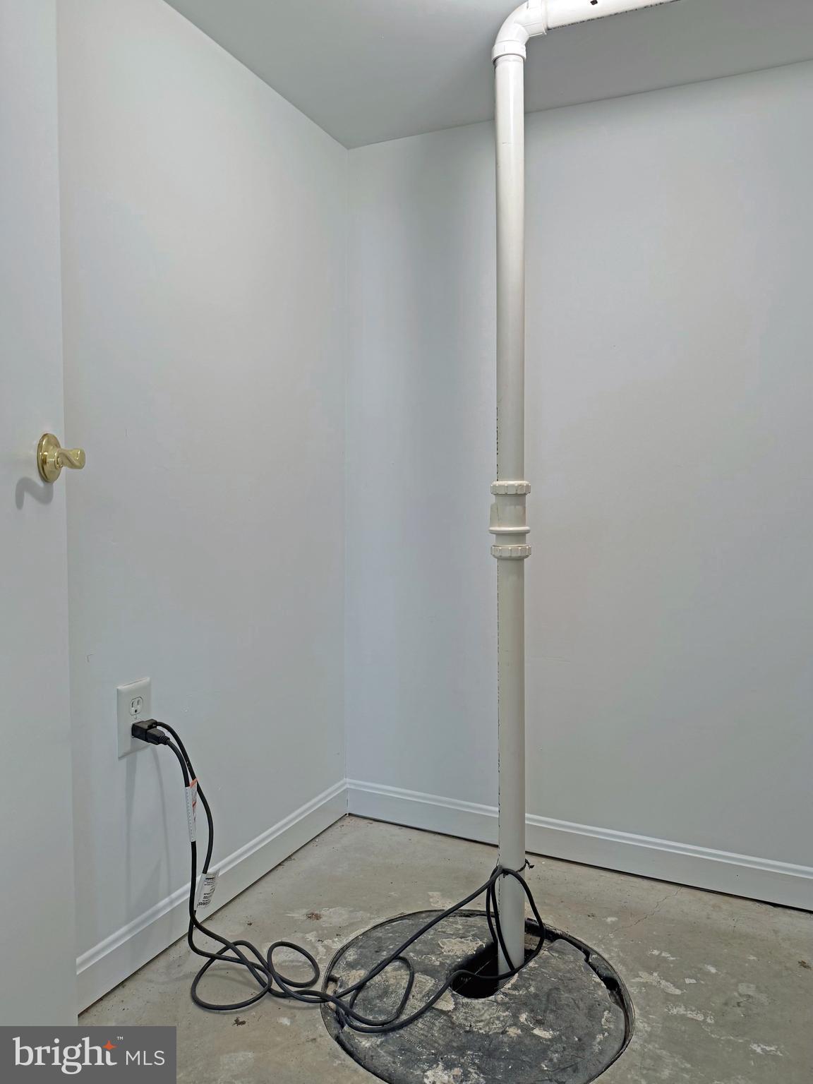 MILL POND ACRES (1) - Residential