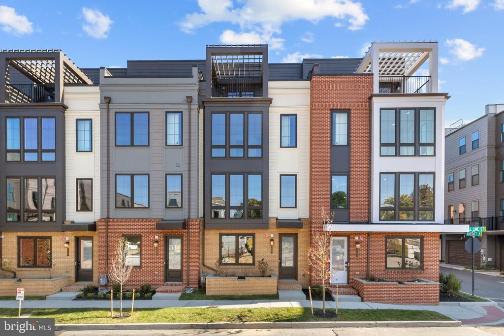 Photo of 2605 Fall Line Street, ALEXANDRIA, VA 22301 (MLS # VAAX2051282)