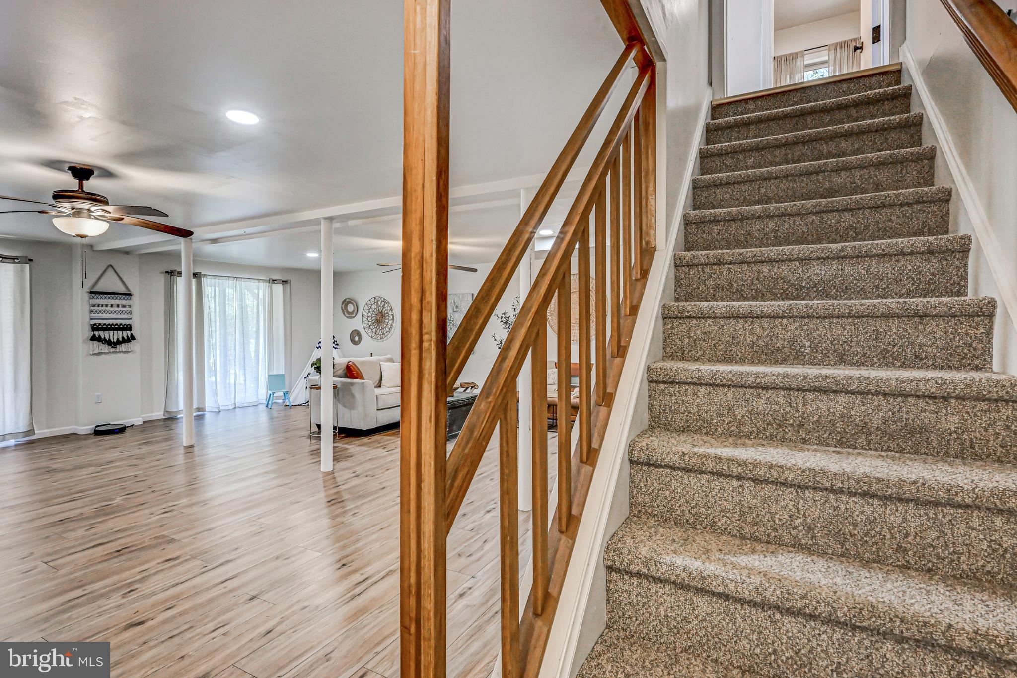 HOLIDAY POCONO - Residential