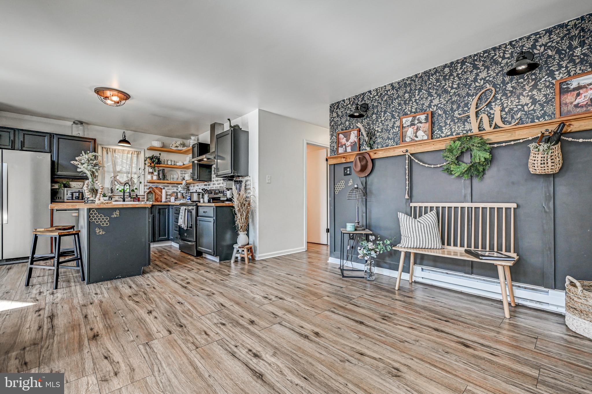 HOLIDAY POCONO - Residential