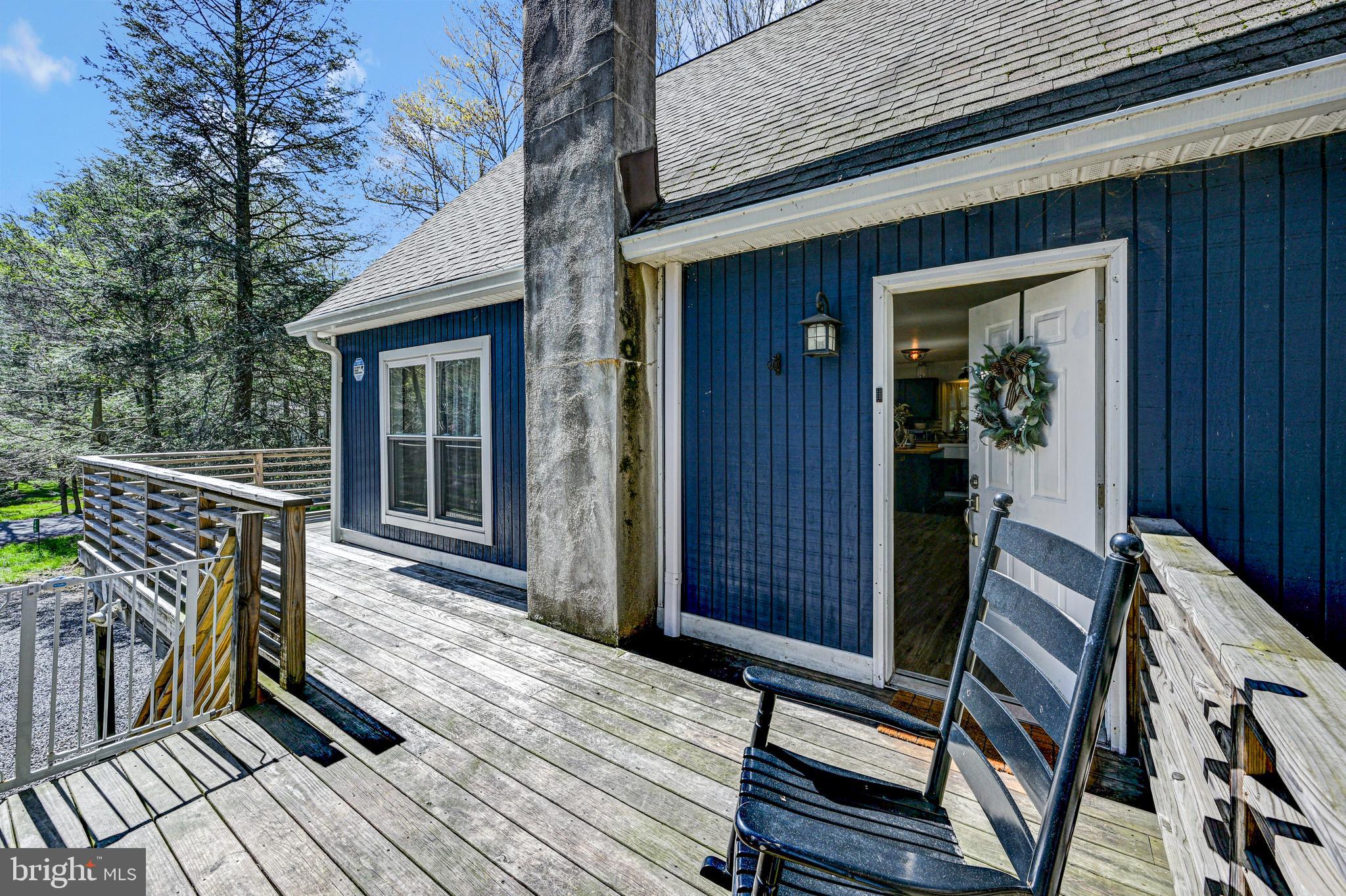 HOLIDAY POCONO - Residential