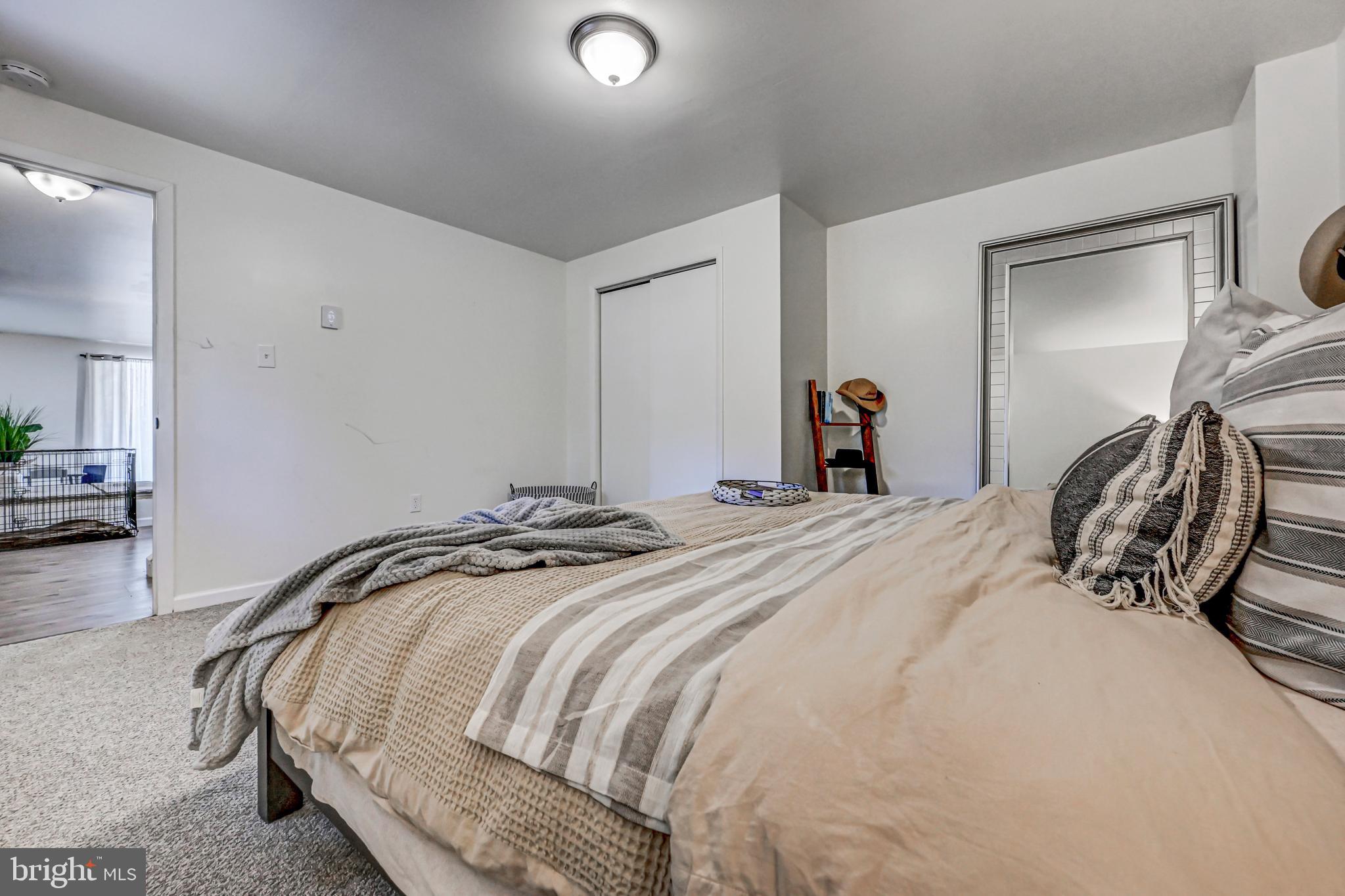 HOLIDAY POCONO - Residential