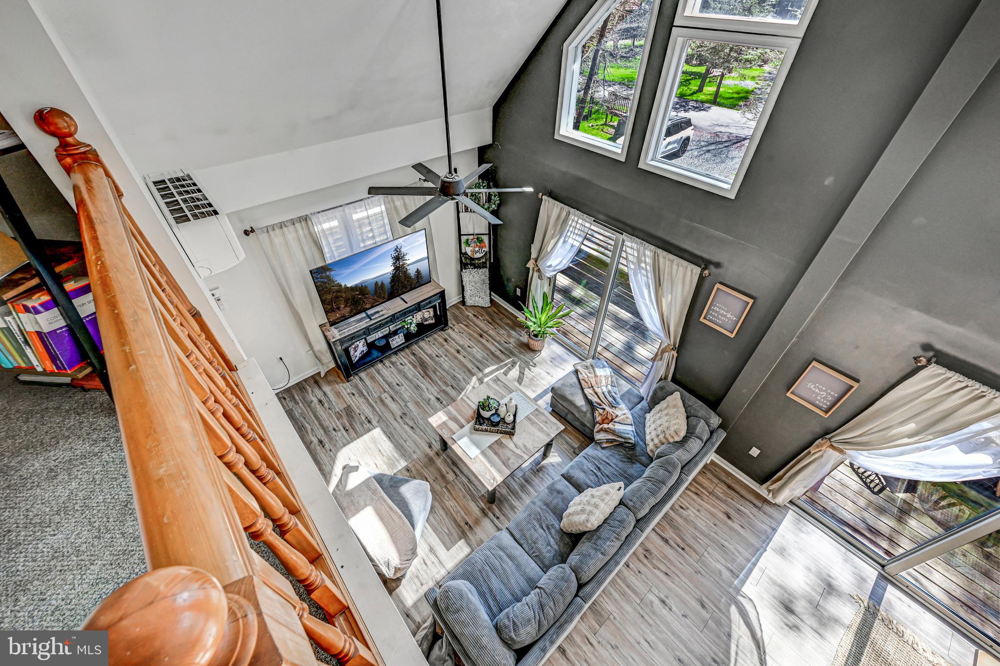 HOLIDAY POCONO - Residential