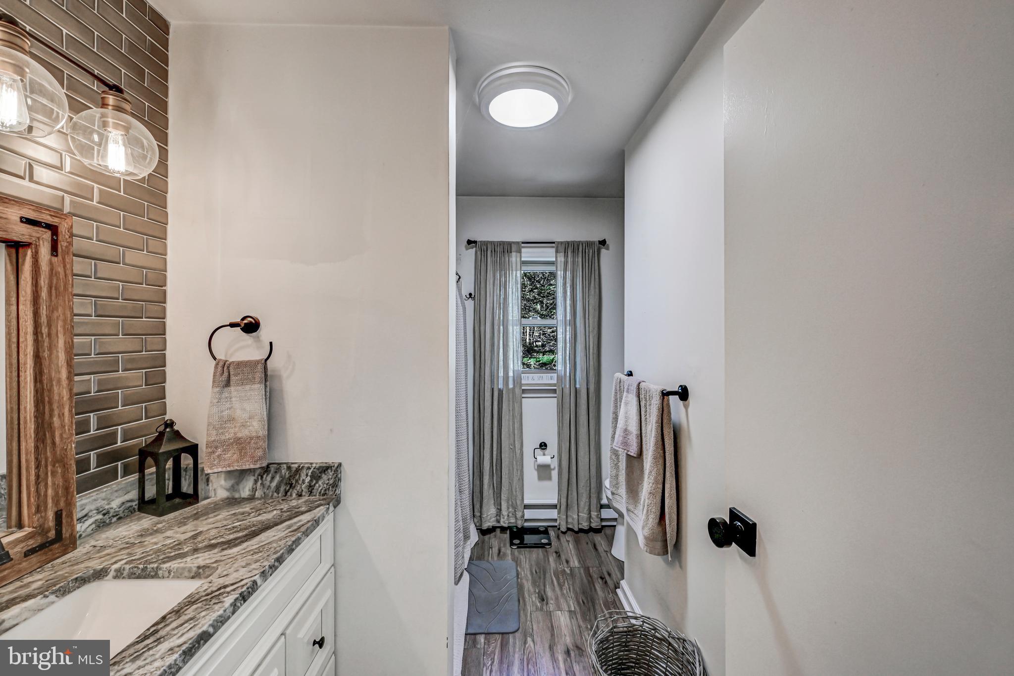 HOLIDAY POCONO - Residential