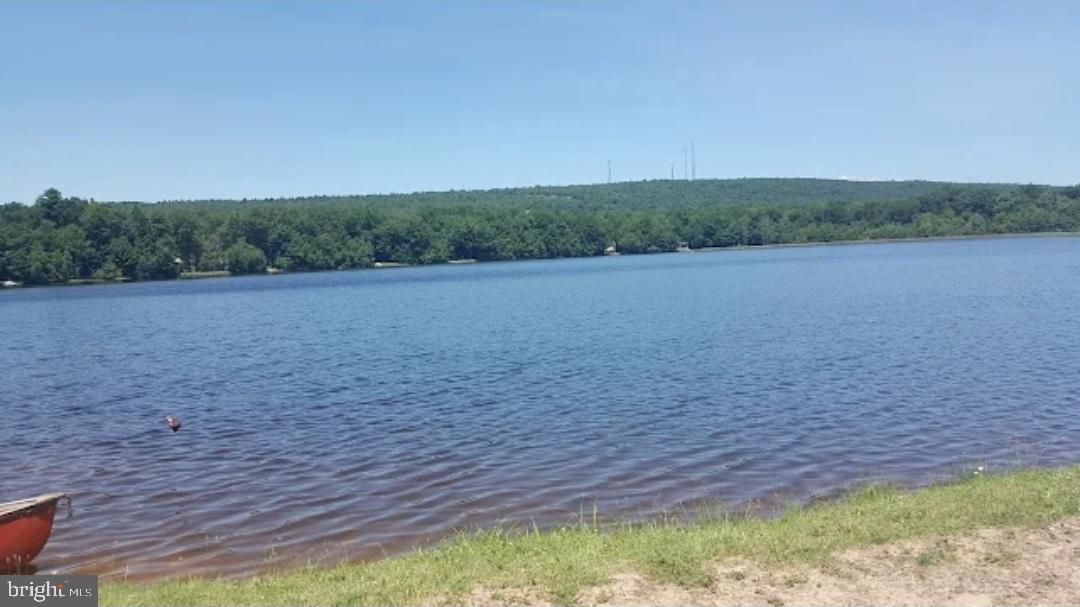 HOLIDAY POCONO - Residential