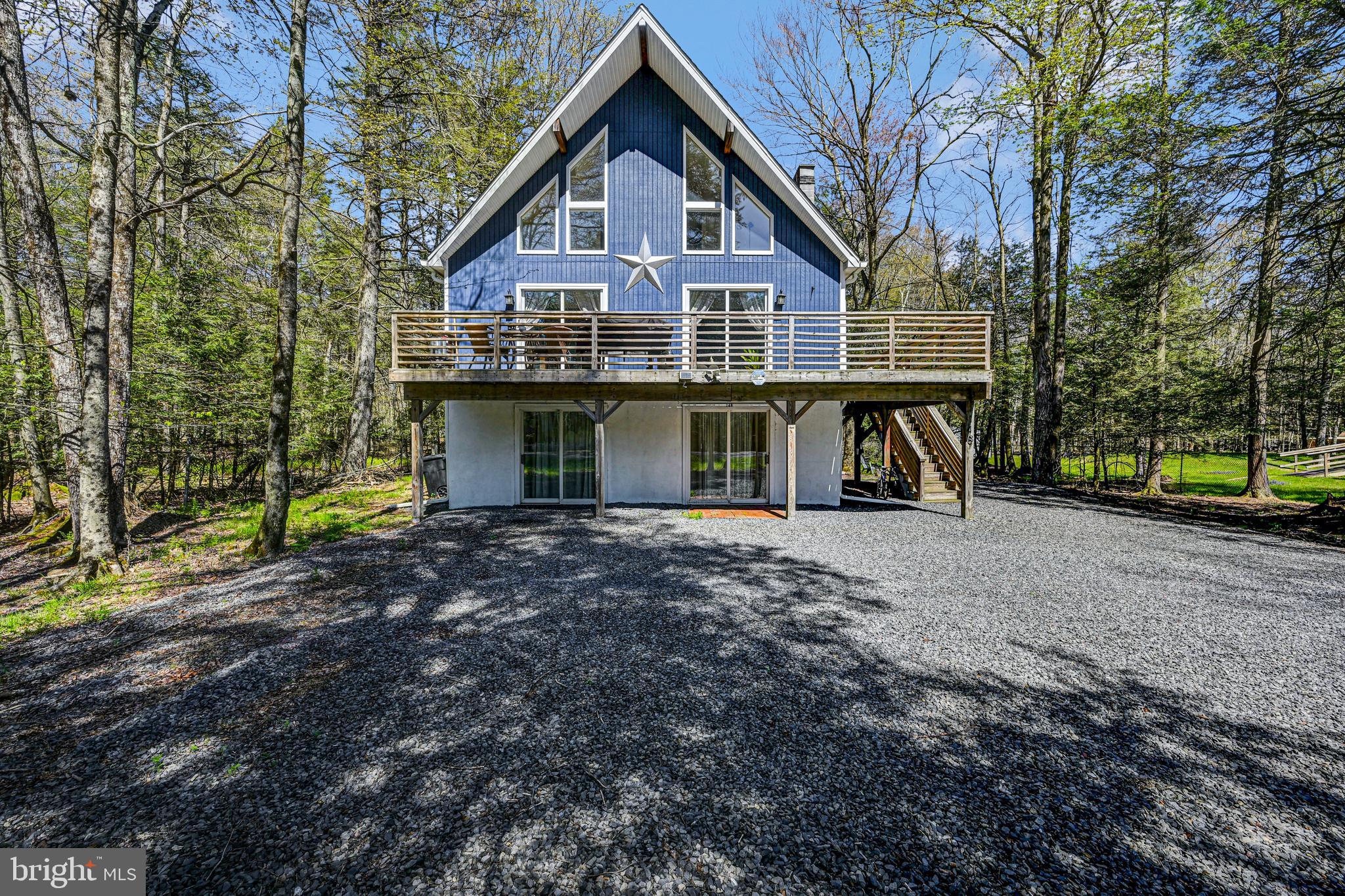 HOLIDAY POCONO - Residential