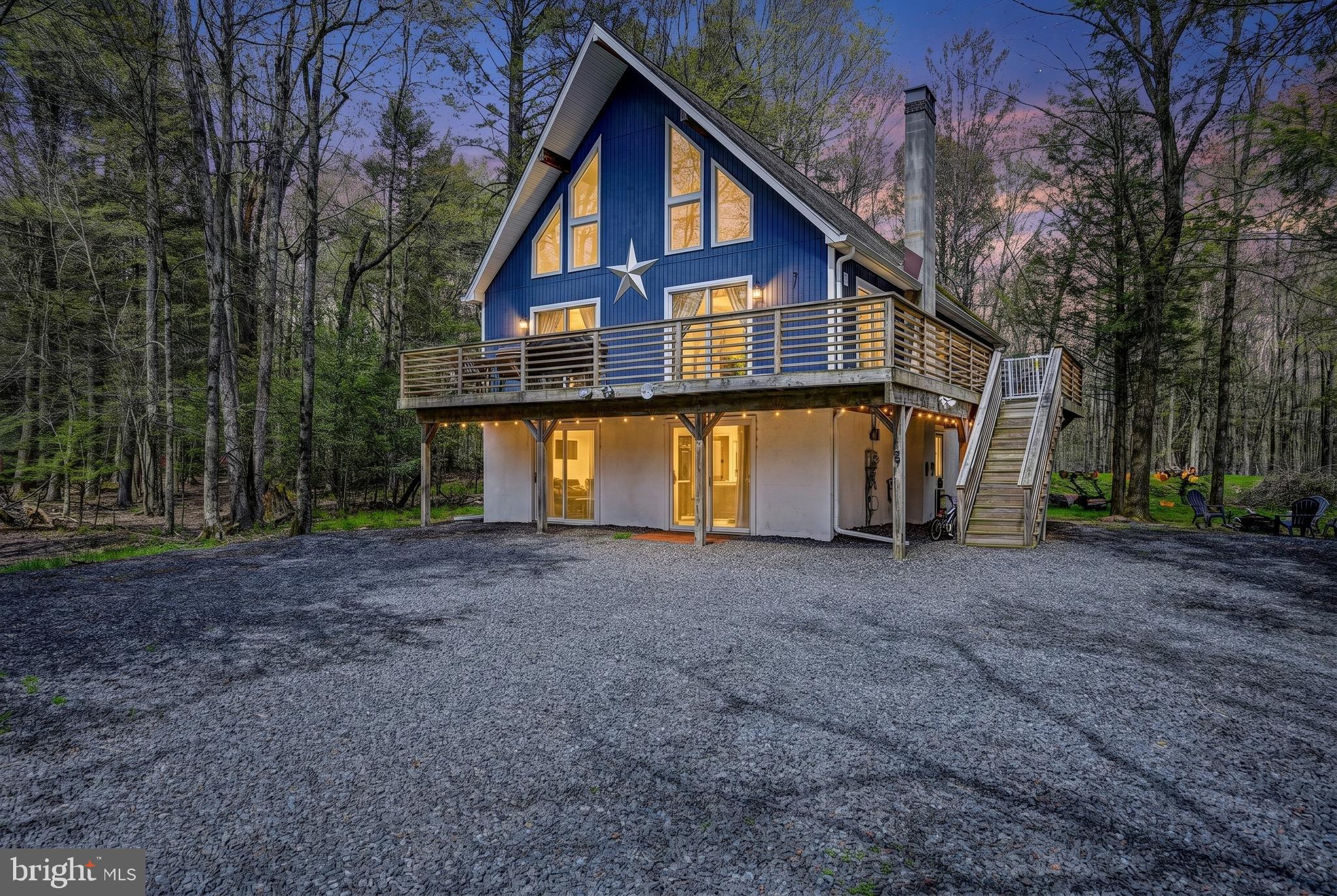 HOLIDAY POCONO - Residential