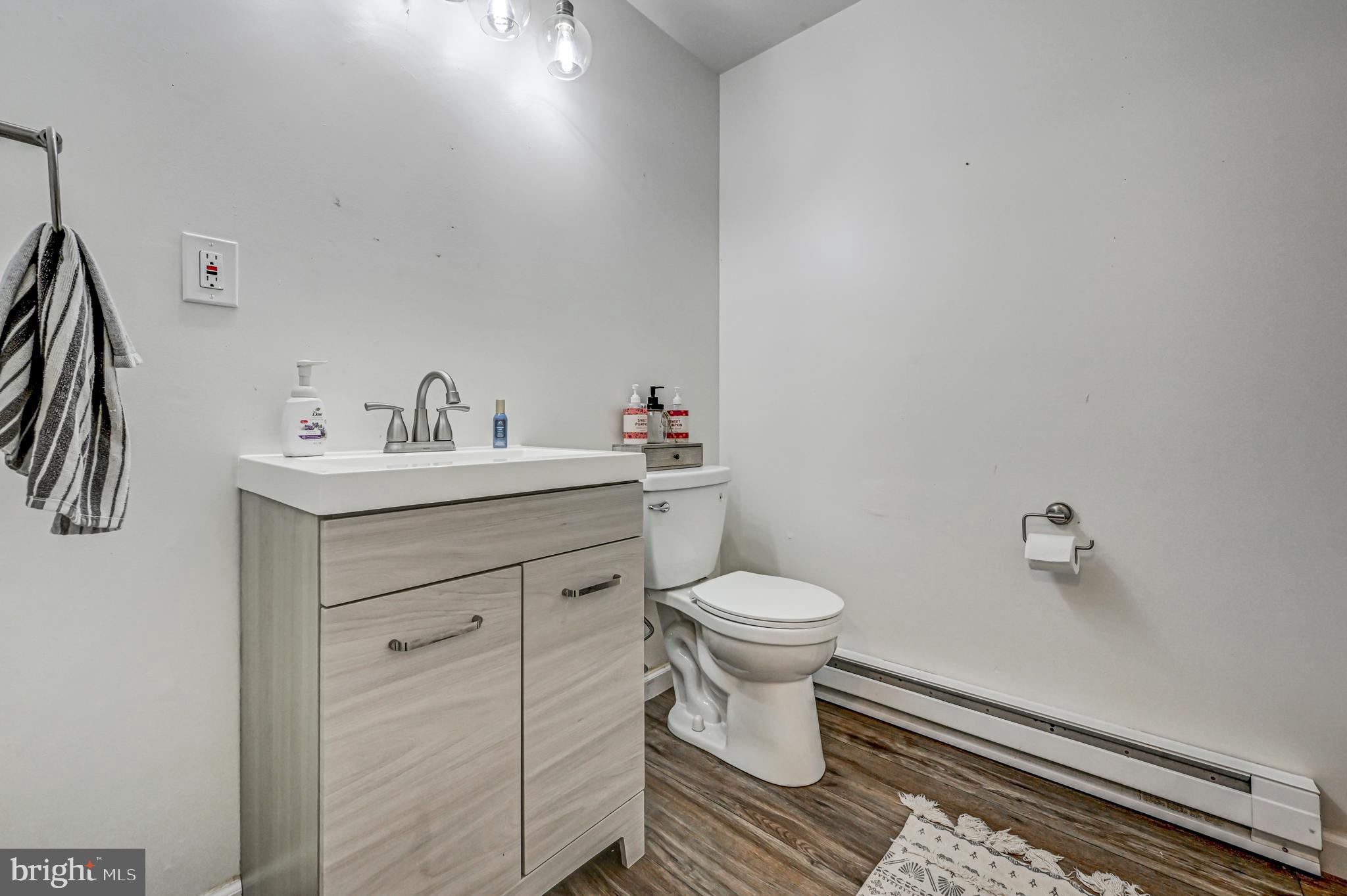 HOLIDAY POCONO - Residential