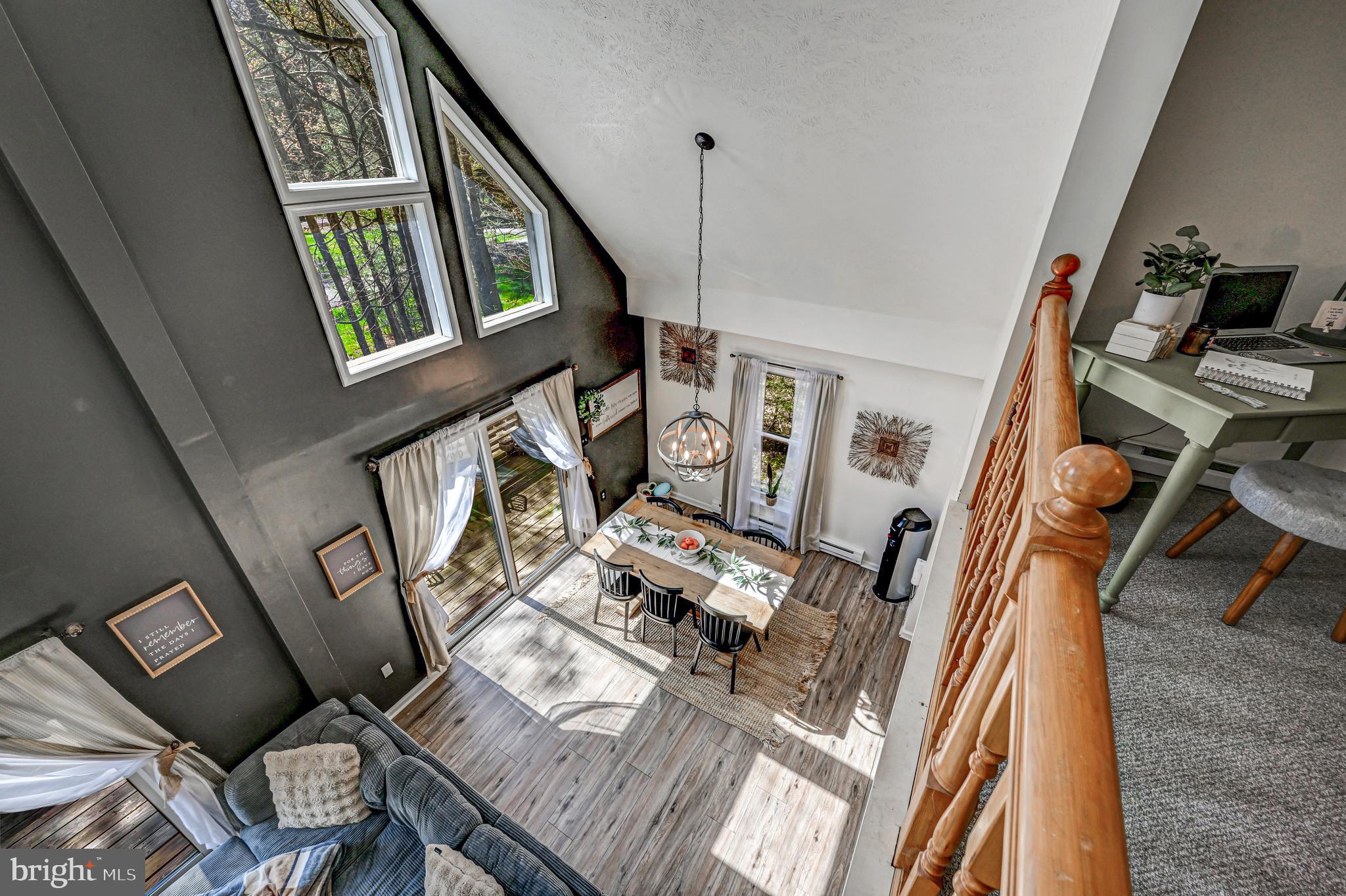 HOLIDAY POCONO - Residential