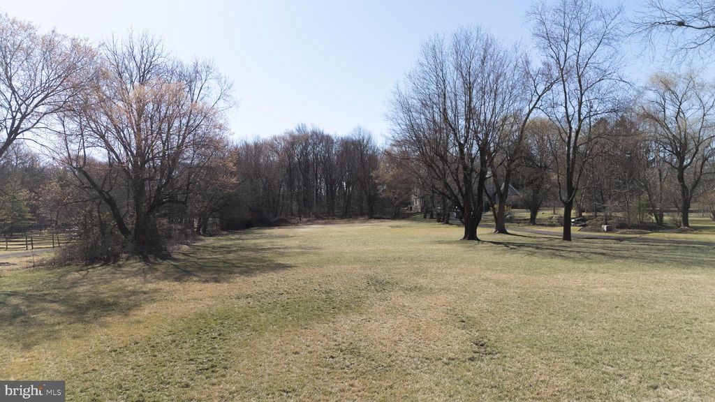 Photo of 631 Norristown Road, HORSHAM, PA 19044 (MLS # PAMC2166510)