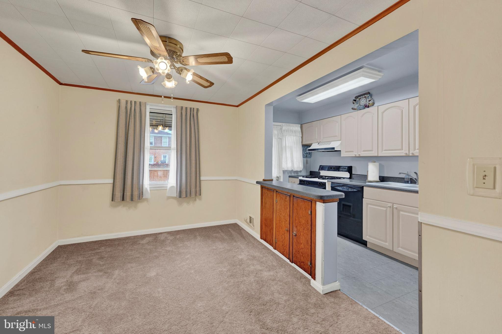 7929 SAINT CLAIRE LANE